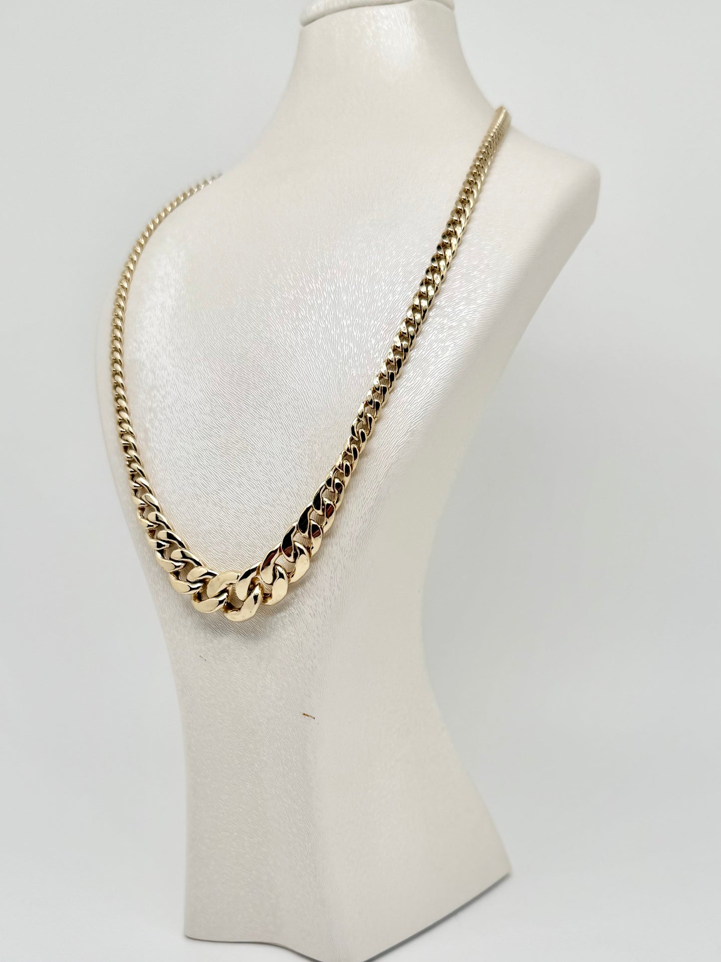18k/750 gold chain