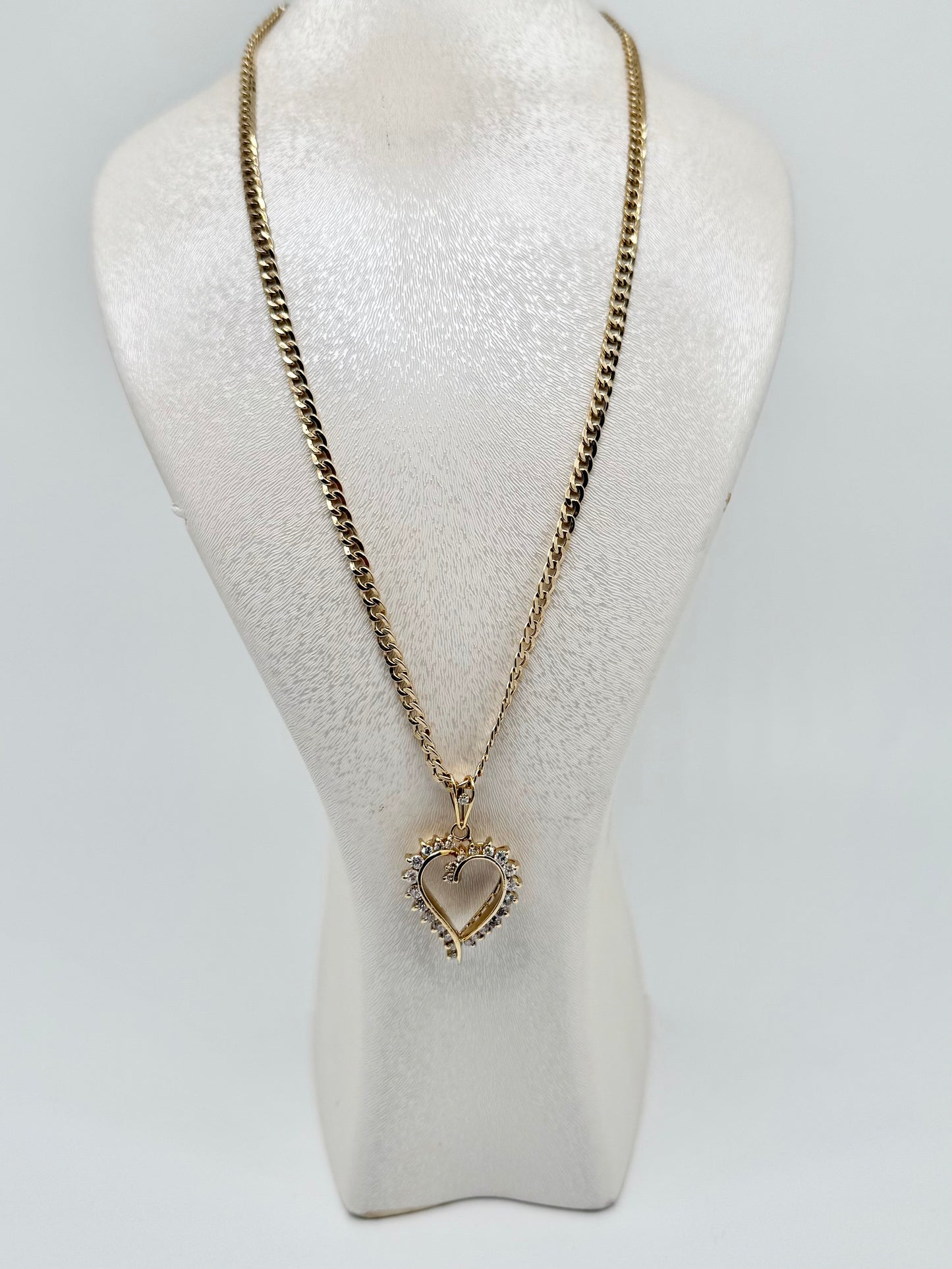 18k/750 gold chain heart