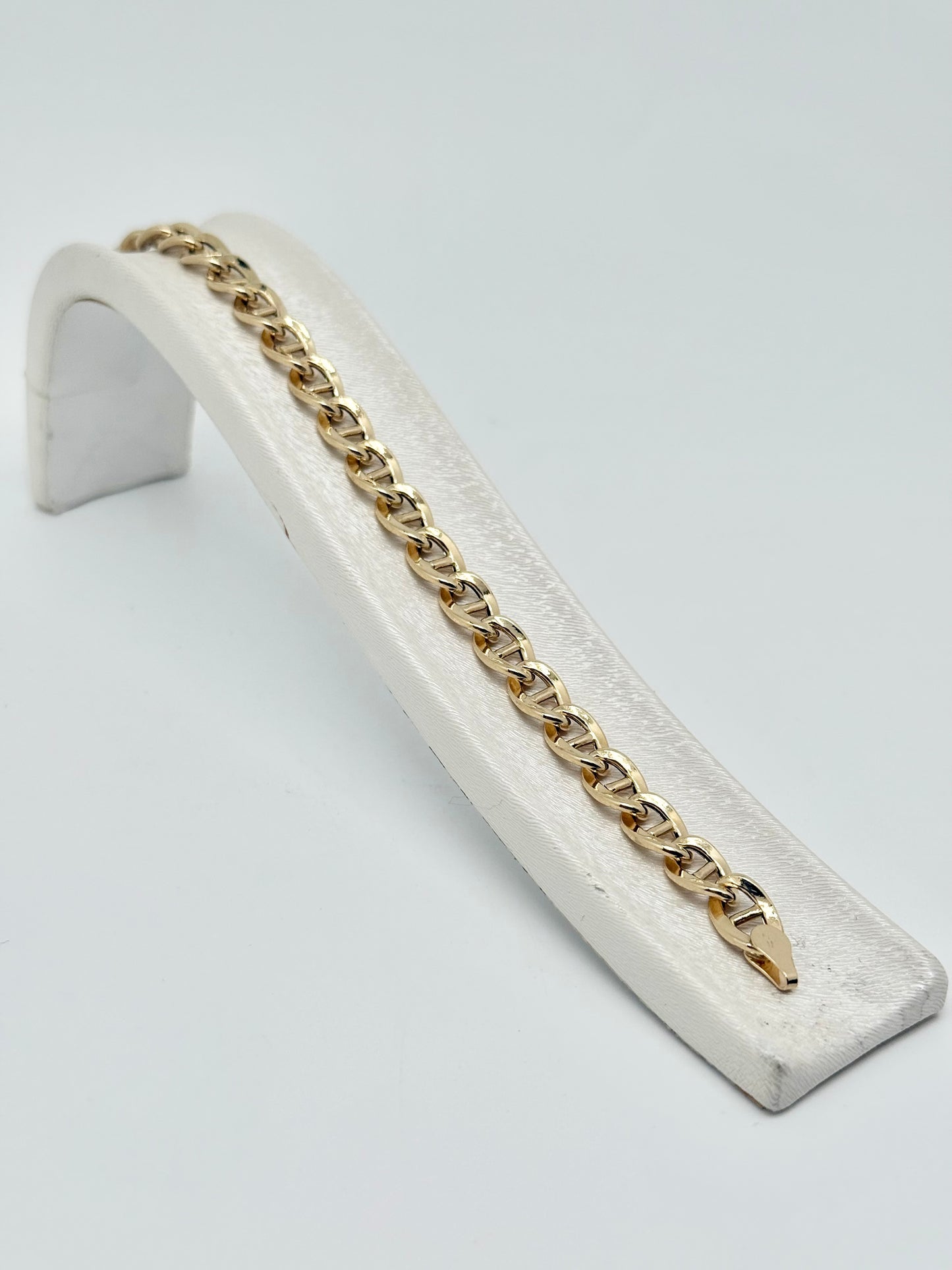 Bracelet in 18-carat/750 yellow gold