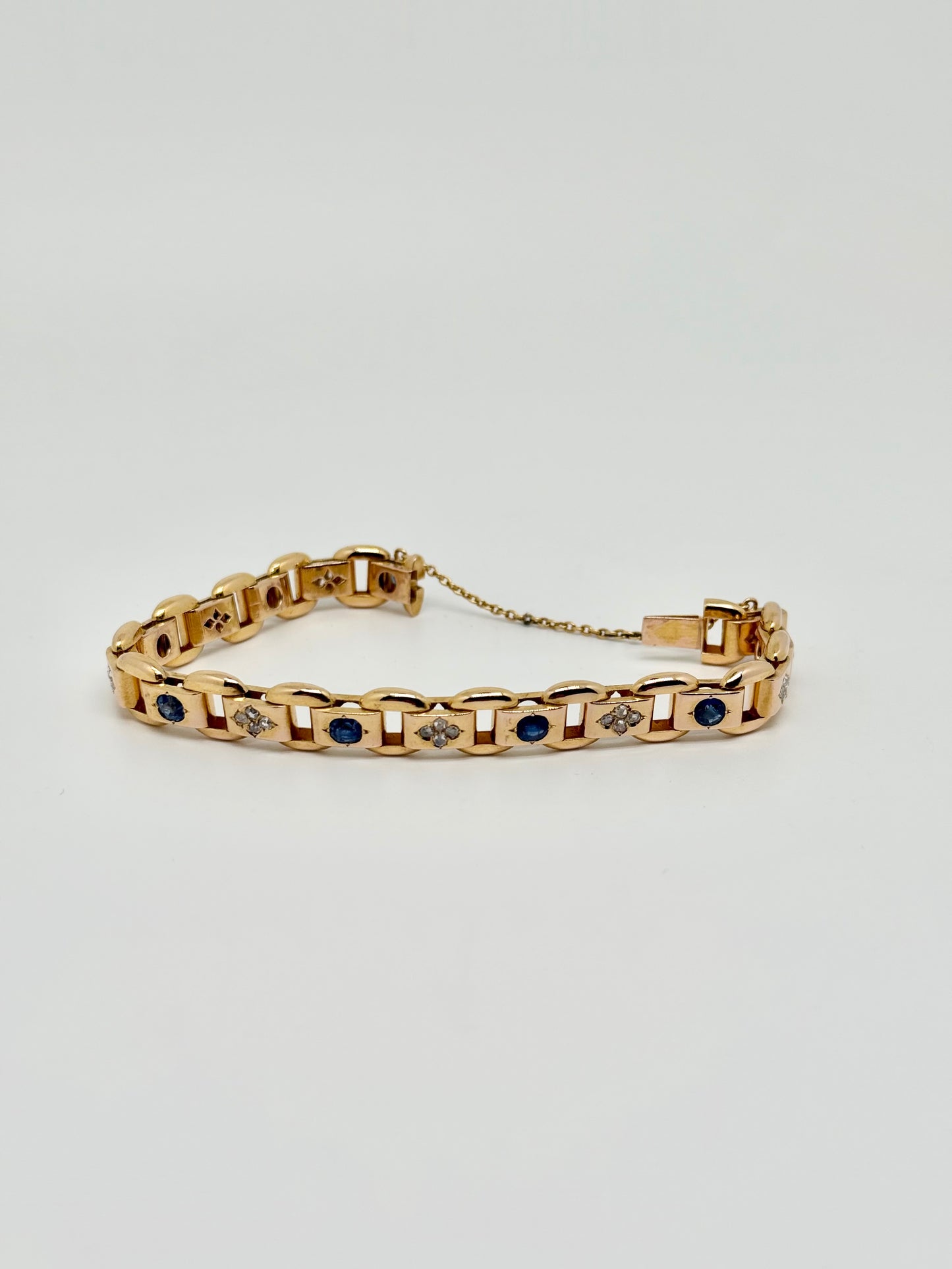 Vintage yellow gold bracelet
