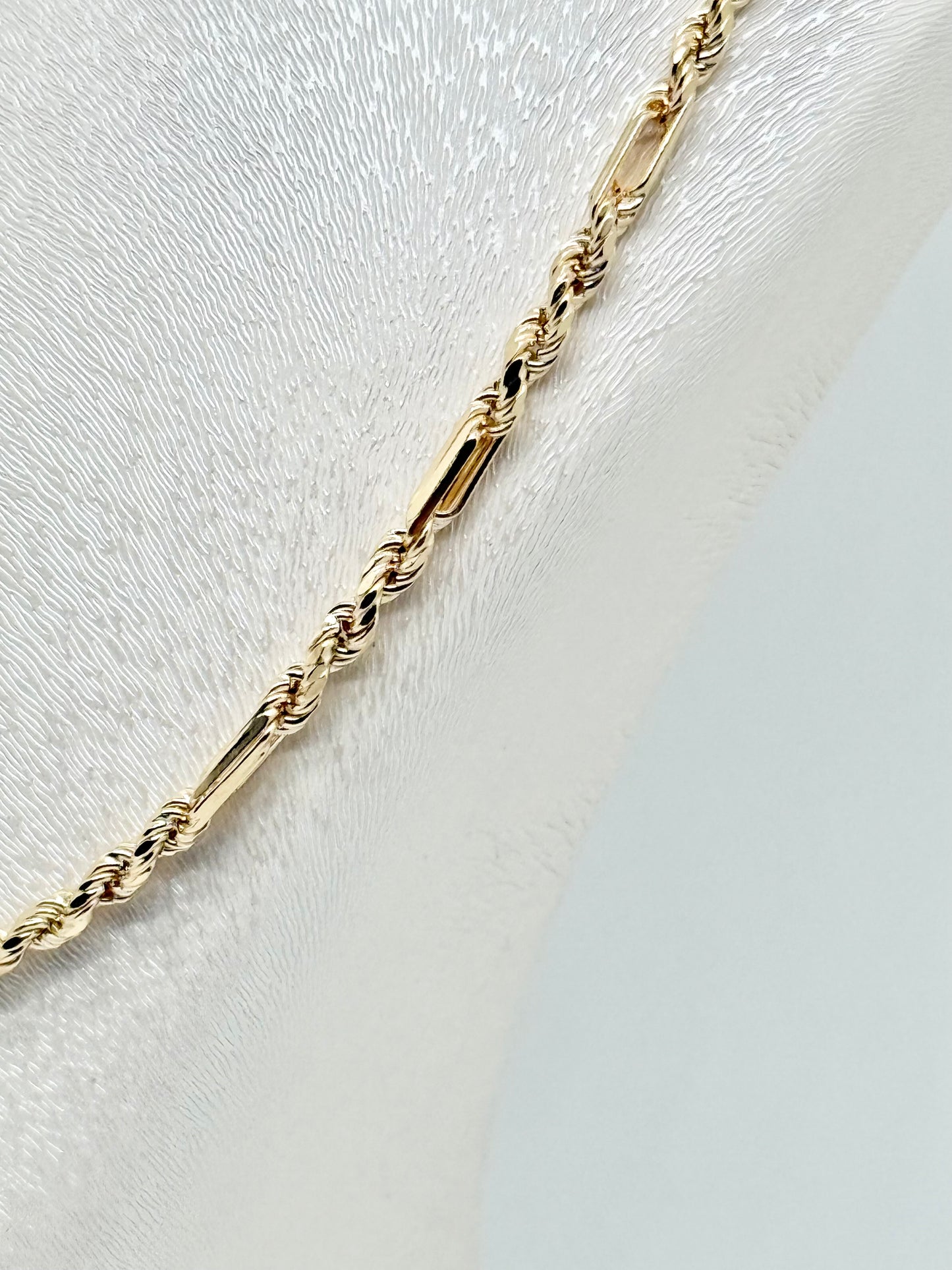 Yellow gold chain, 12.34 g