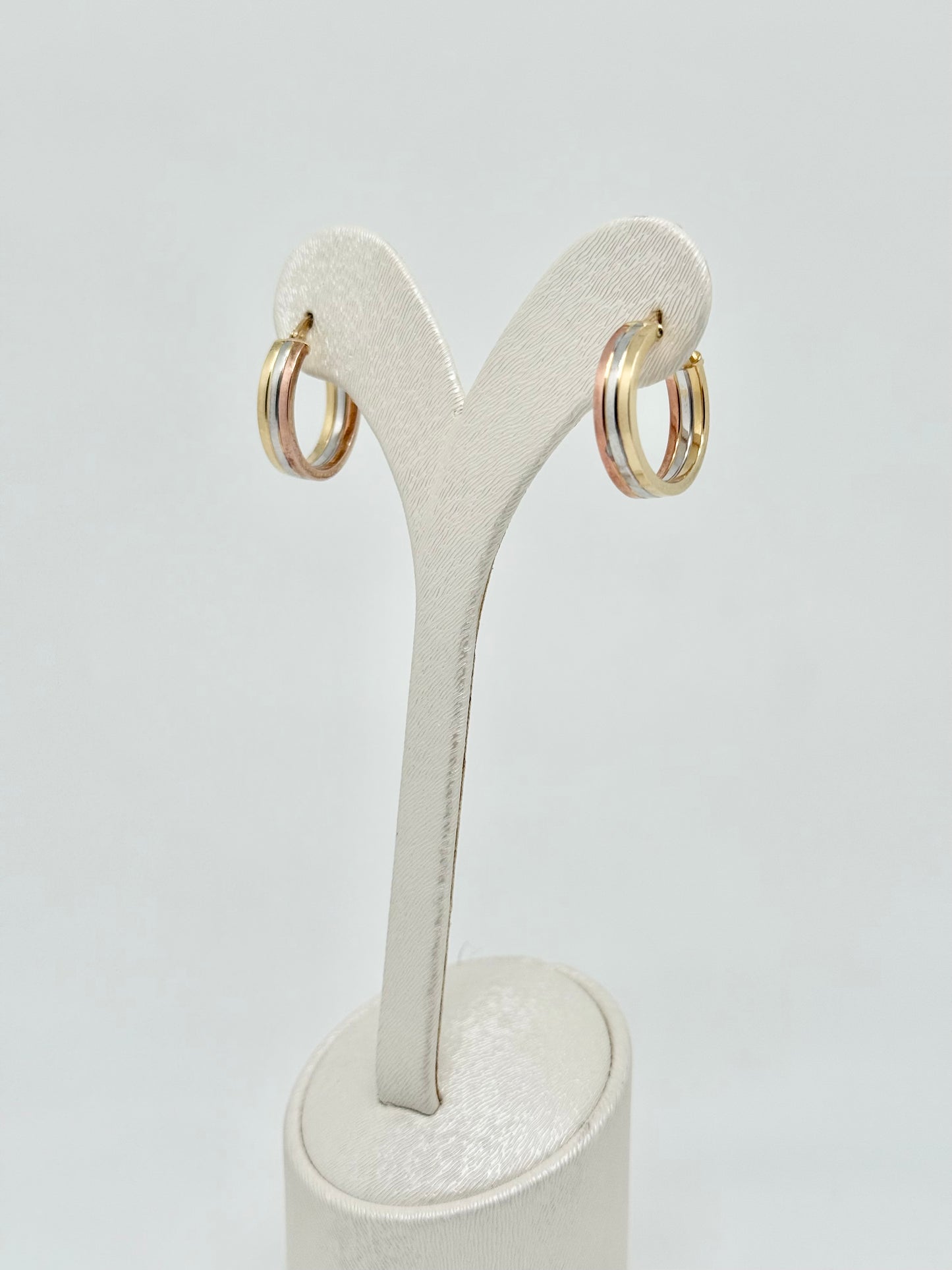 Tricolor earrings