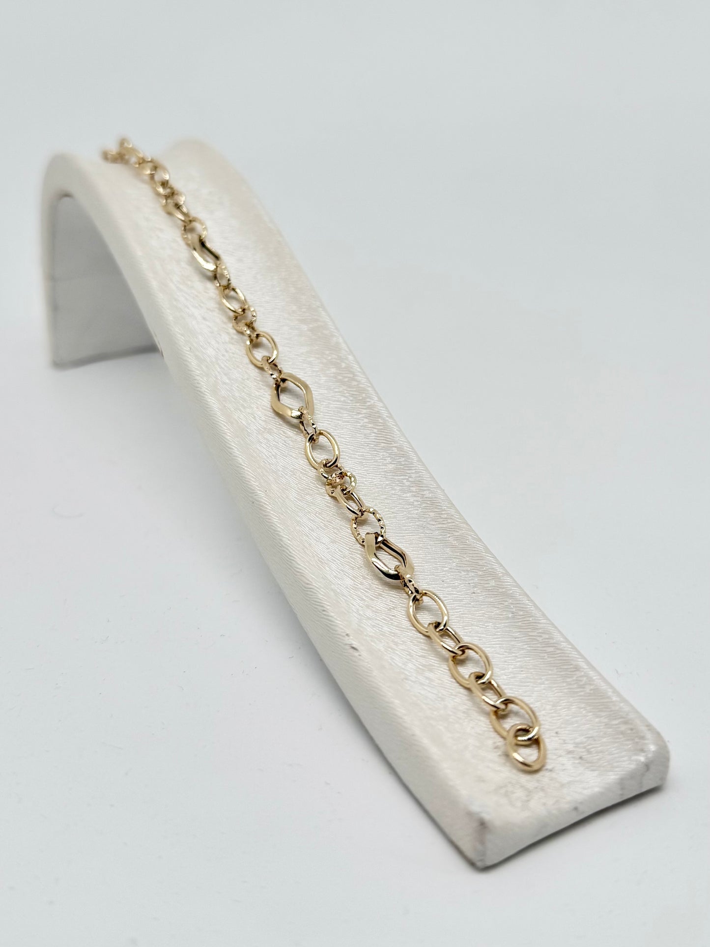 Geelgouden armband