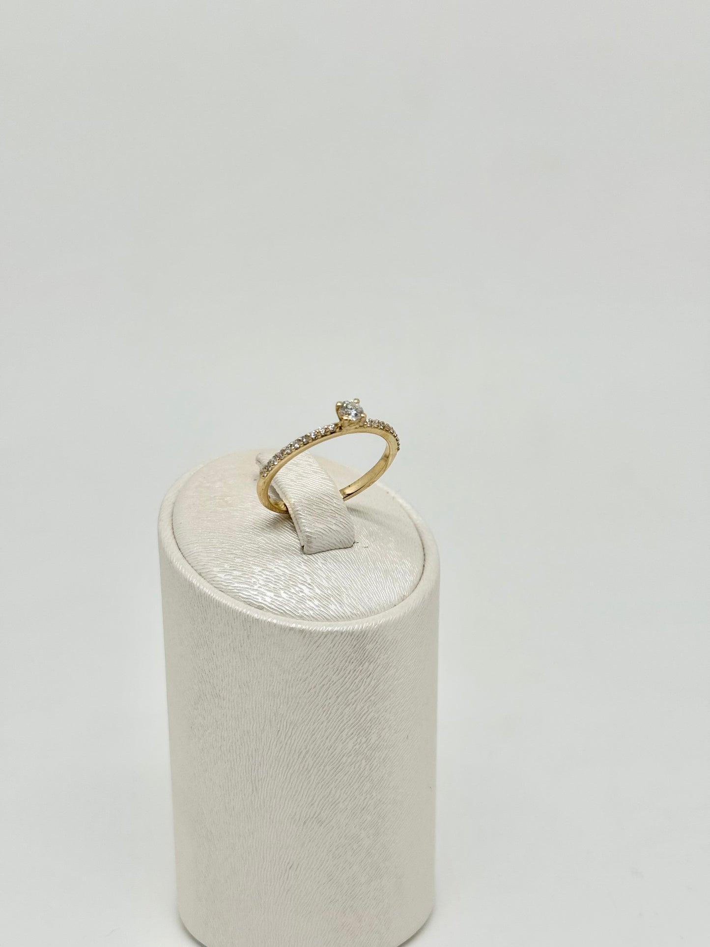 Bague fiancailles, diamant naturel