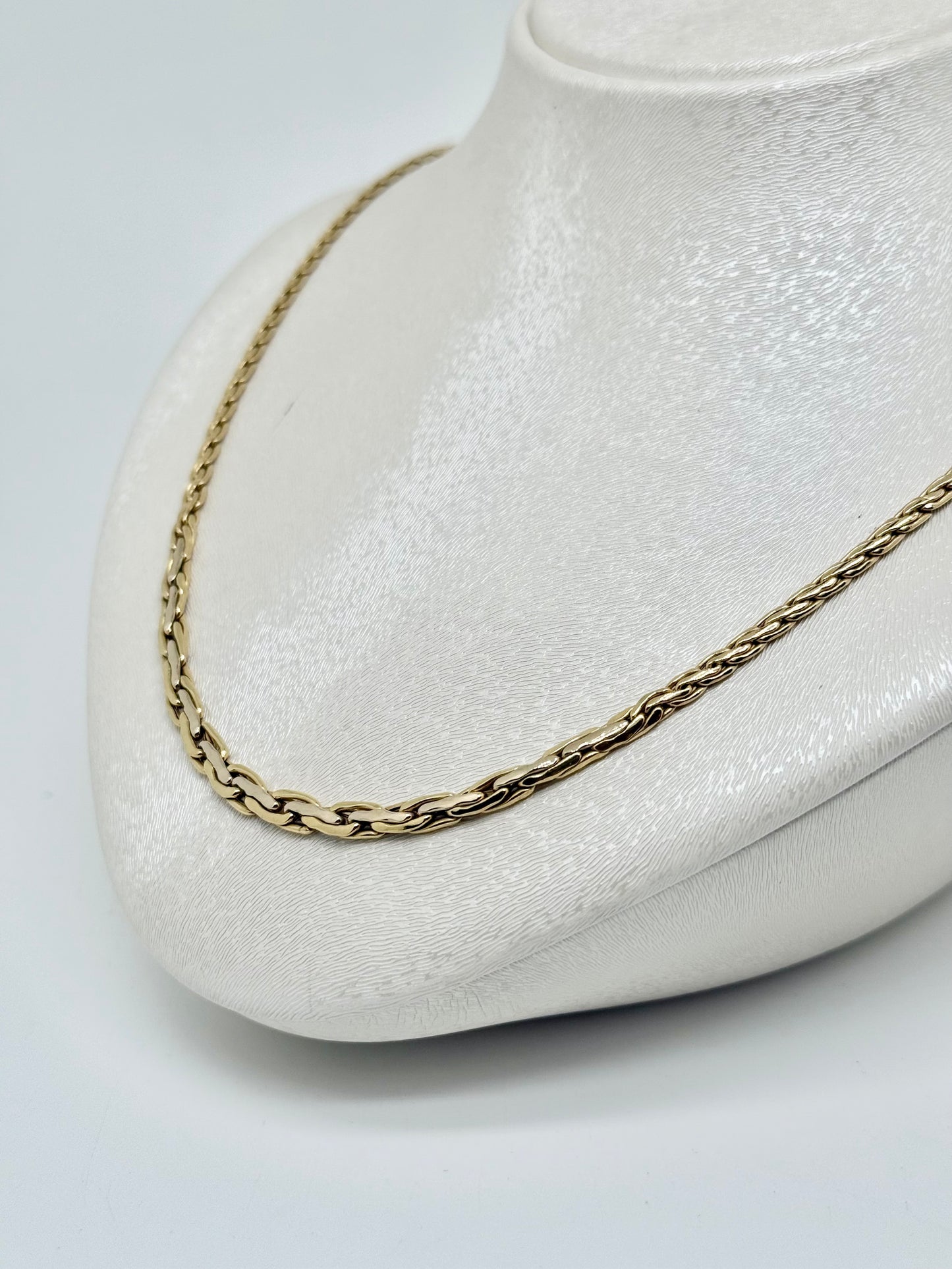 Necklace in 18 carat/750 yellow gold, 7.79 g