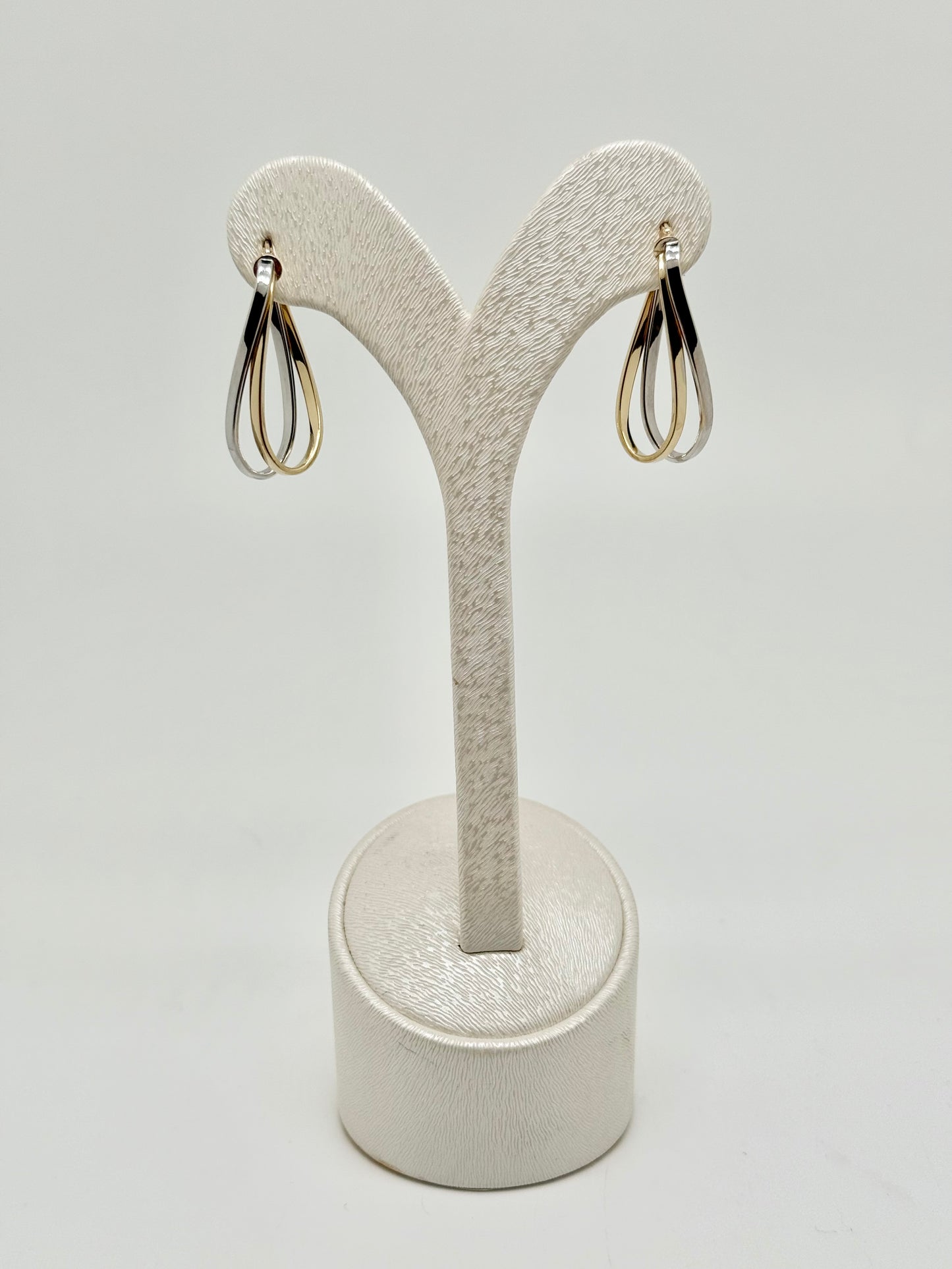 Earrings in yellow and white gold, 18 carats/750, 2.55 g