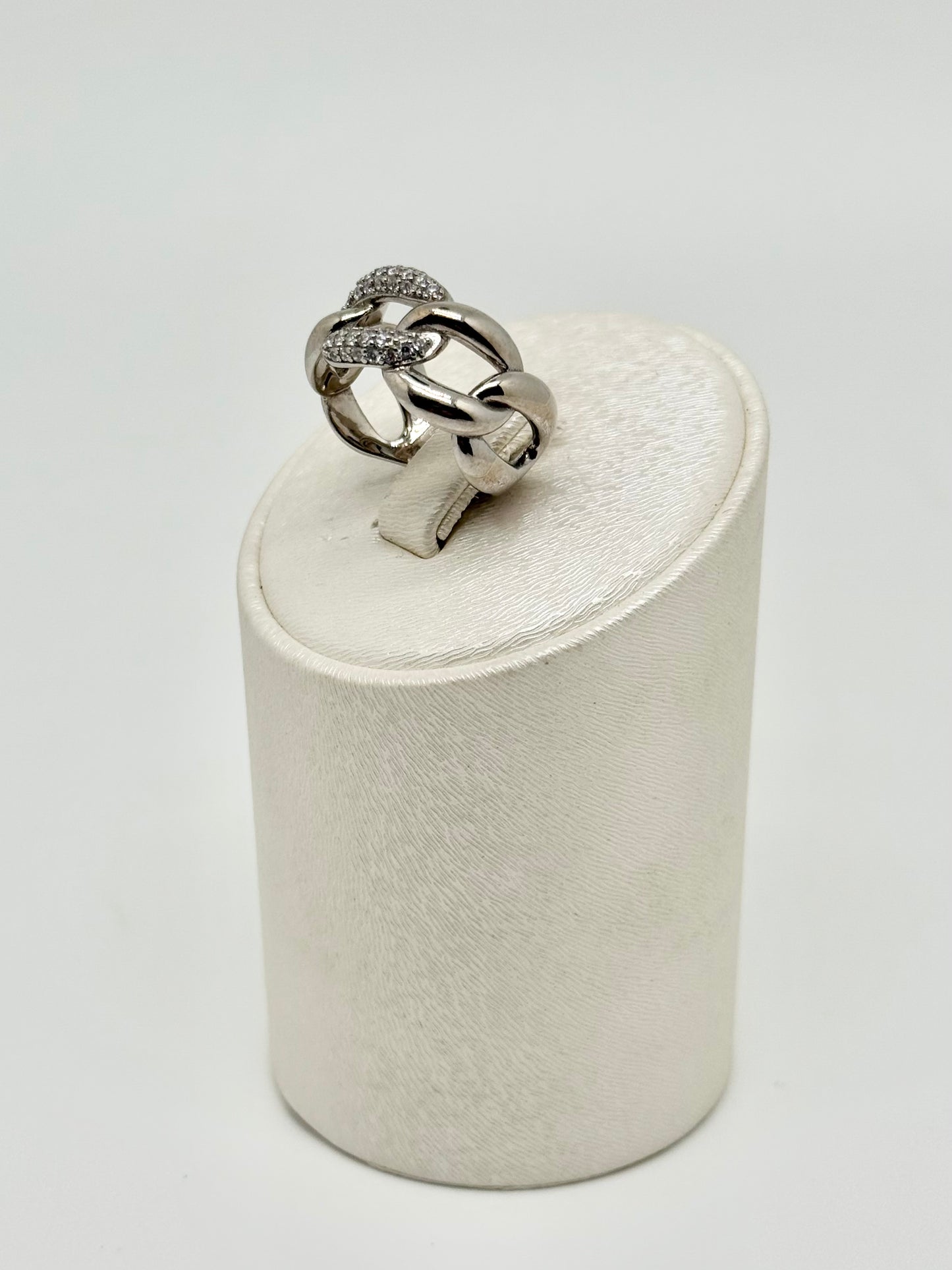 Ring van 925 sterlingzilver, bezet met zirkonia, gerhodineerd zilver, 5,70 g