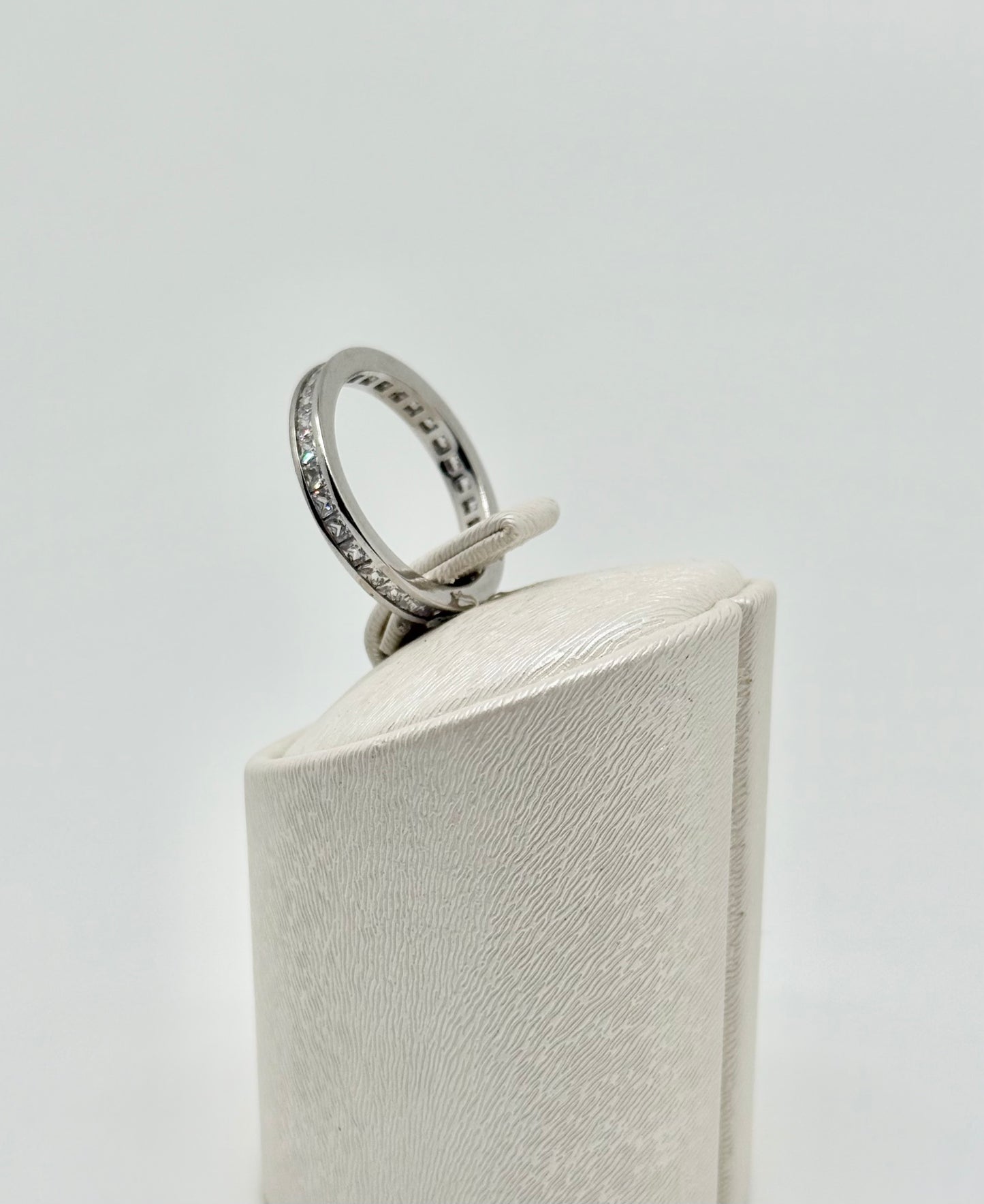 Ring van 925 sterling zilver bezet met zirkoon, rhodium-plated, 3,03 g