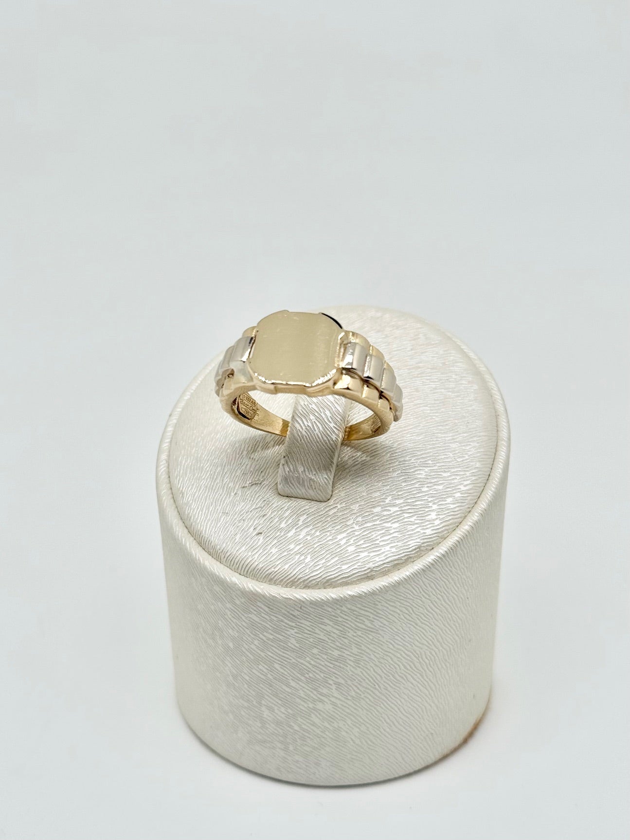 Herenring in 18k/750 geelgoud, 4,26g