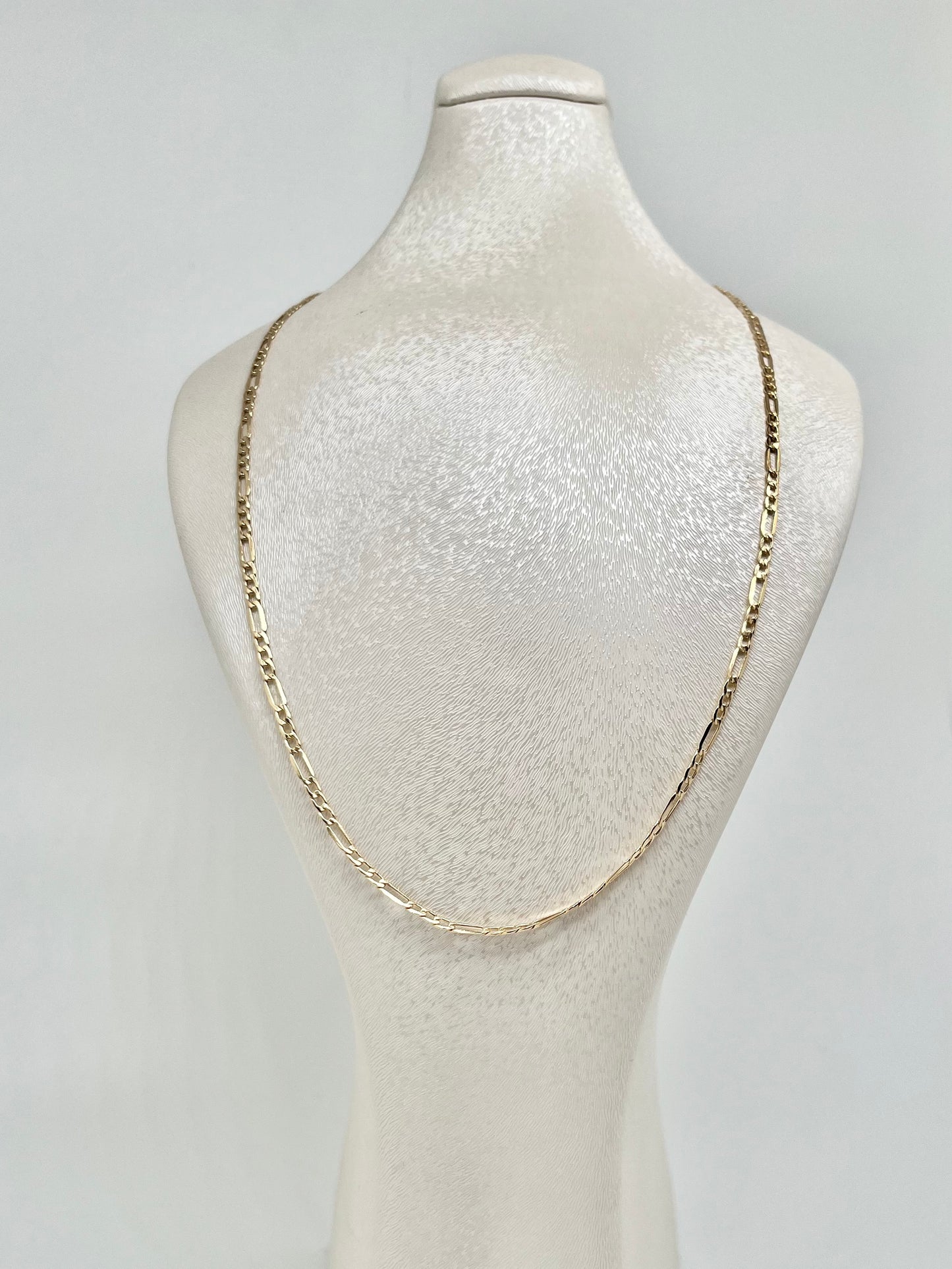 Yellow gold chain
