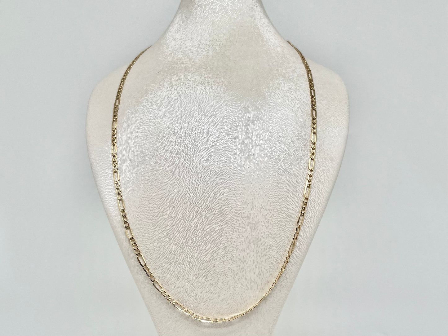 Yellow gold chain