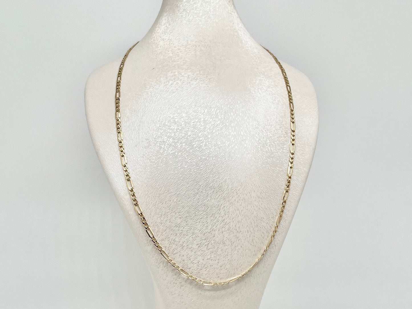 Yellow gold chain
