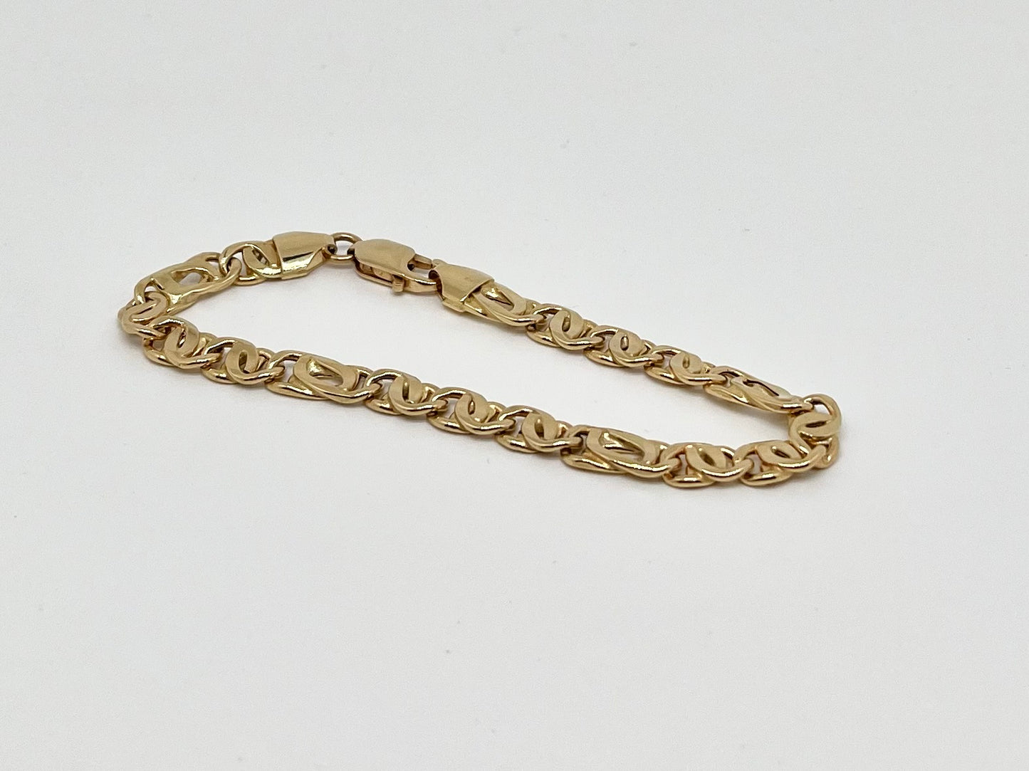 Geelgouden armband
