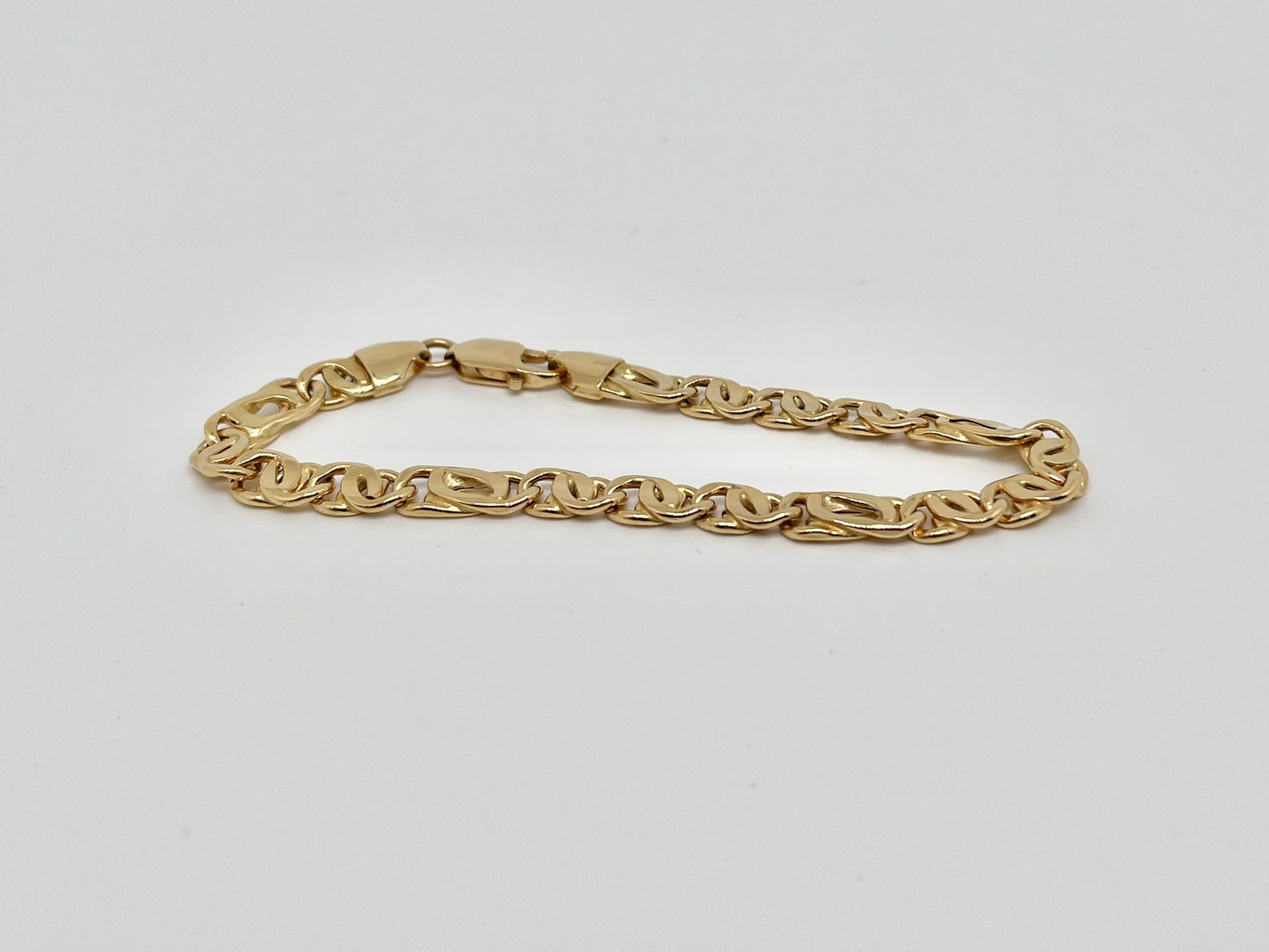 Geelgouden armband