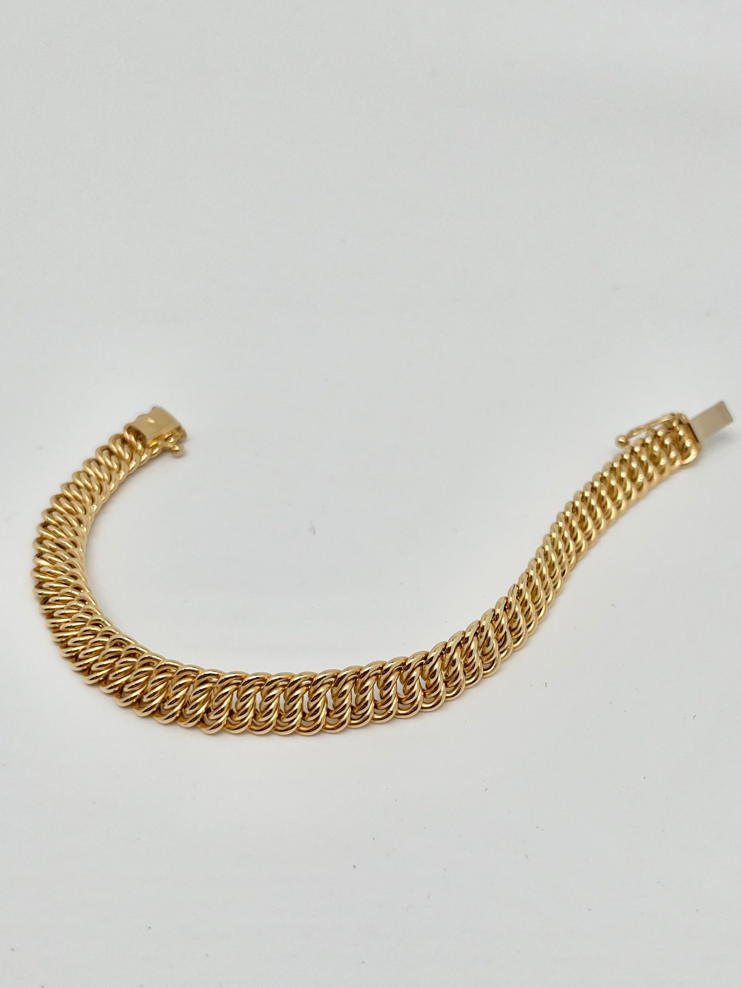 American style bracelet