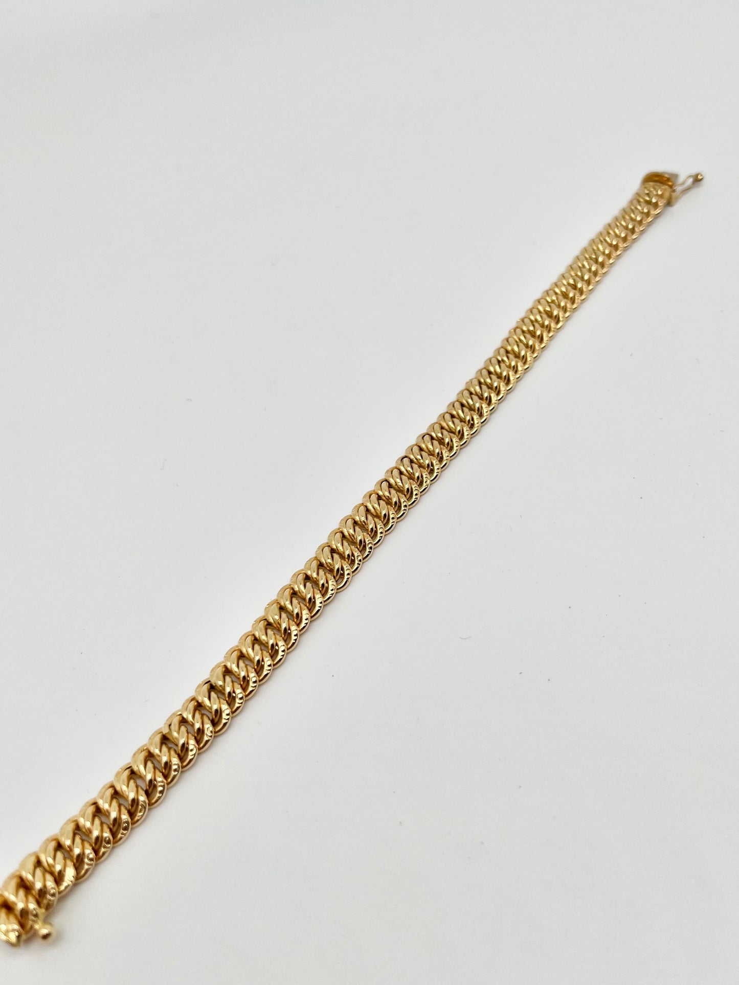 American style bracelet