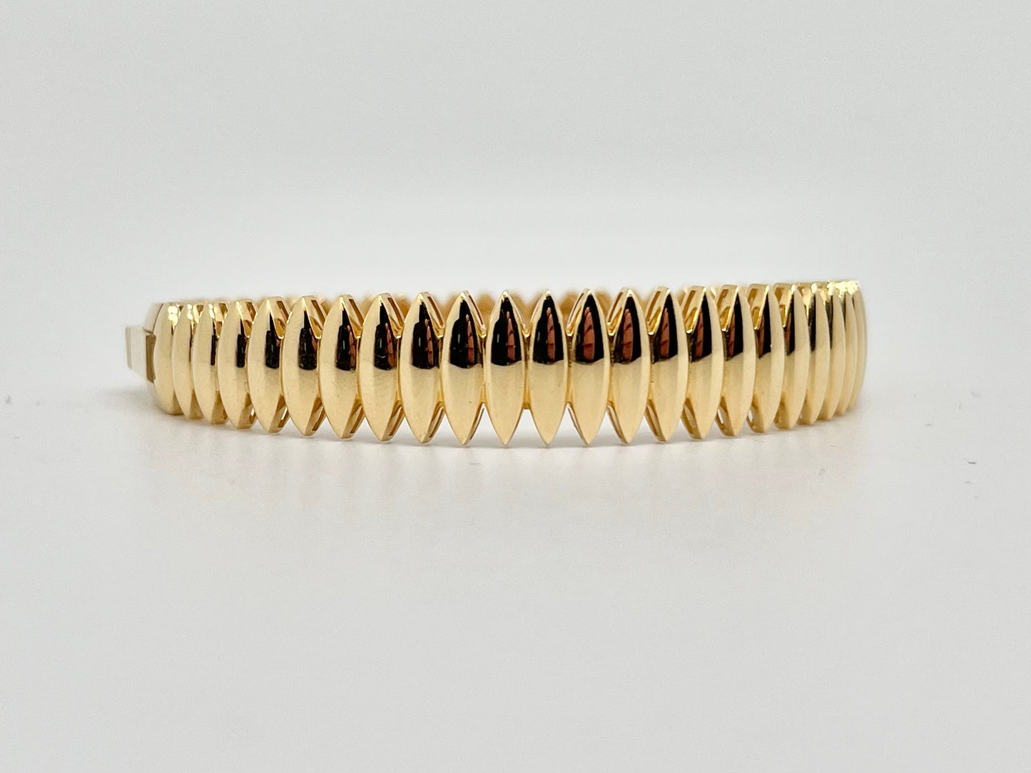 Geelgouden armband