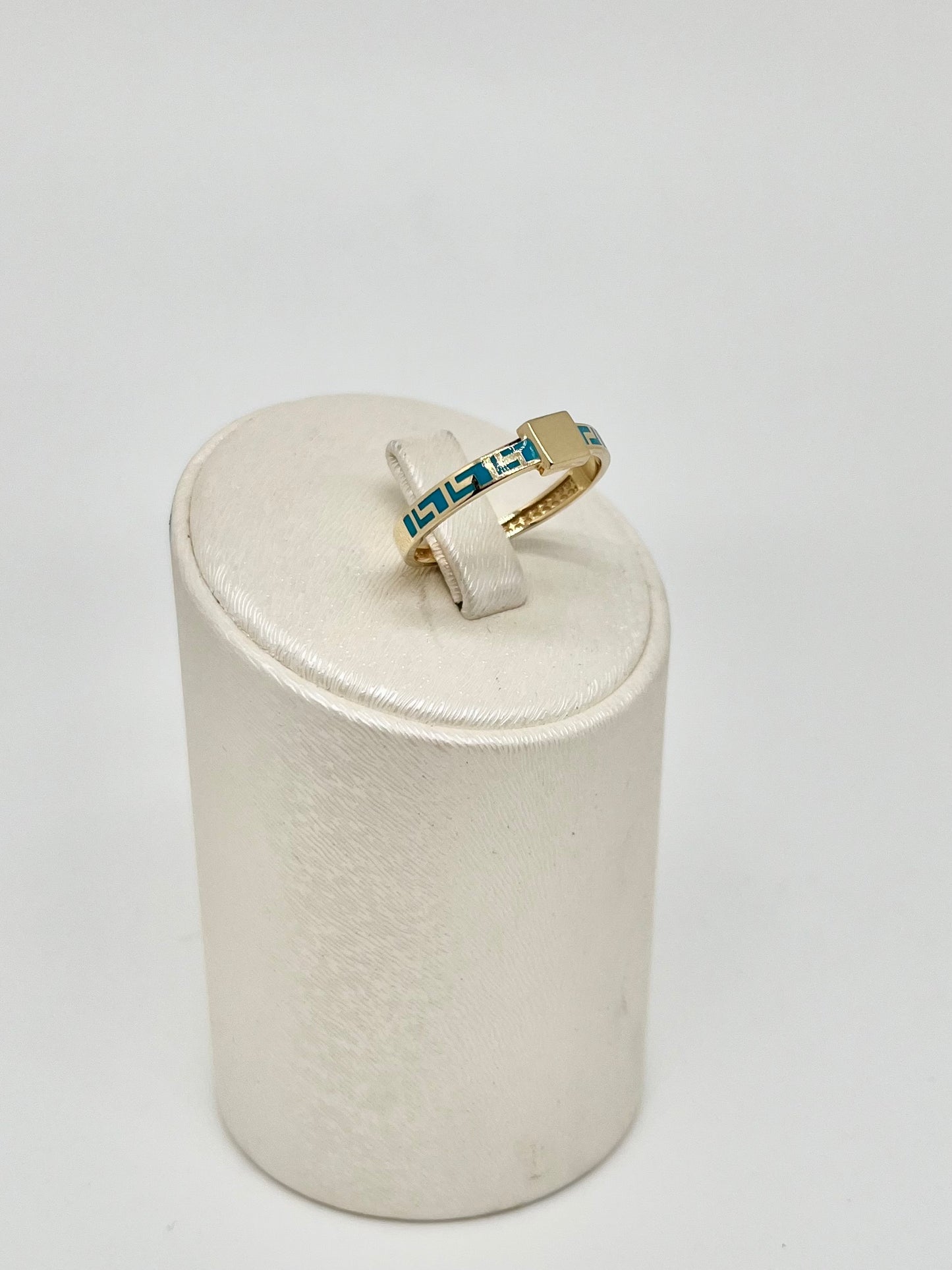 Geelgouden ring met patroon