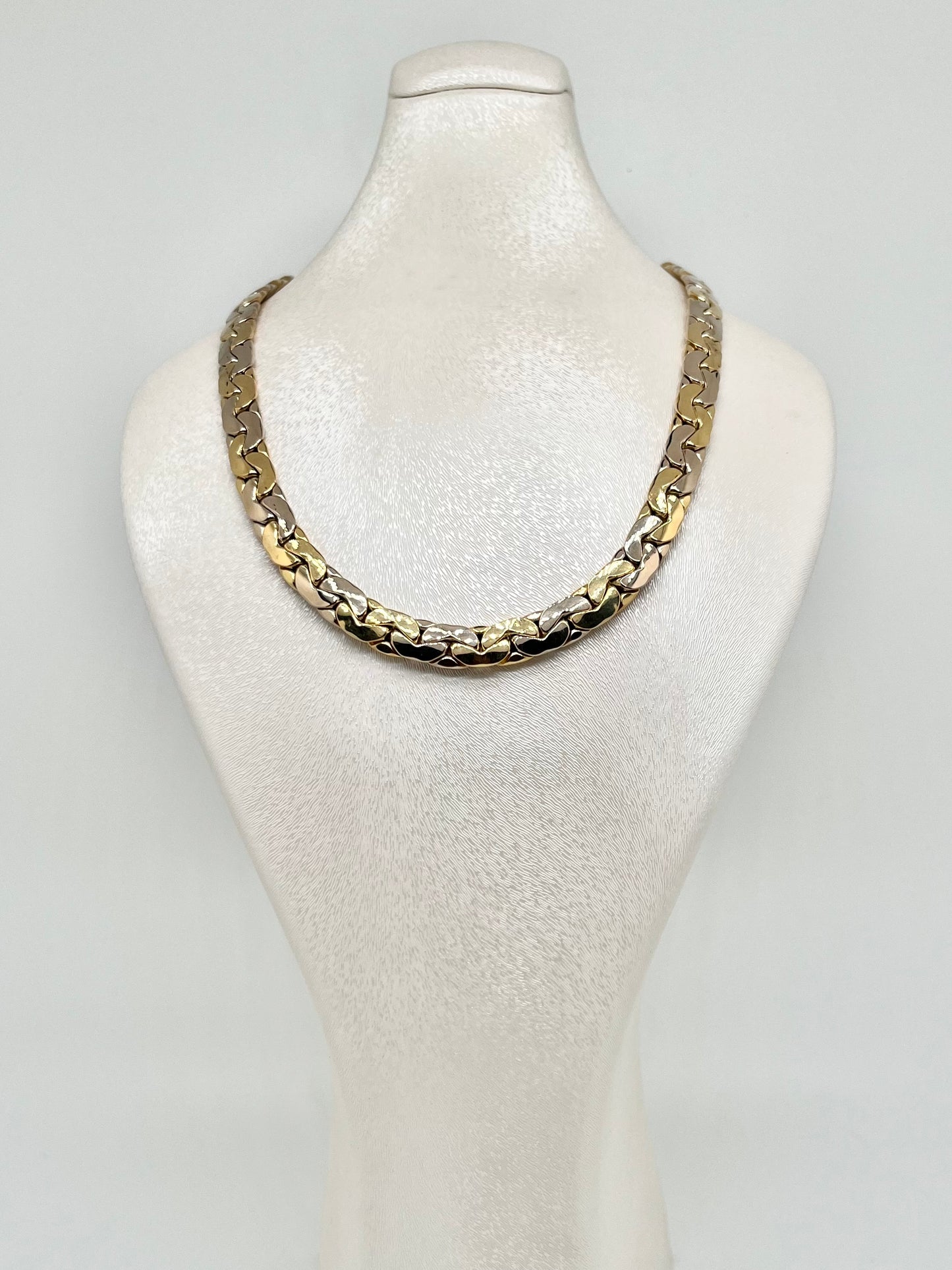 Yellow/white gold necklace