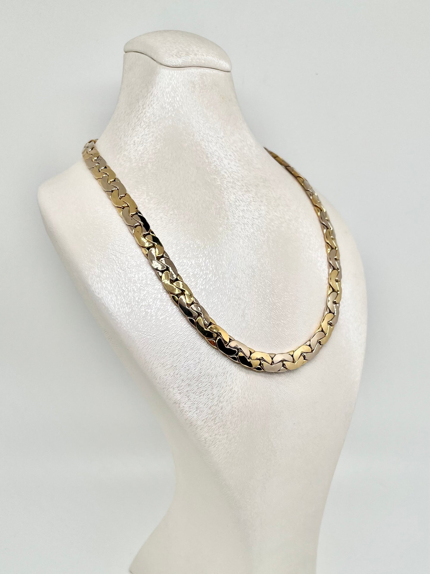 Yellow/white gold necklace