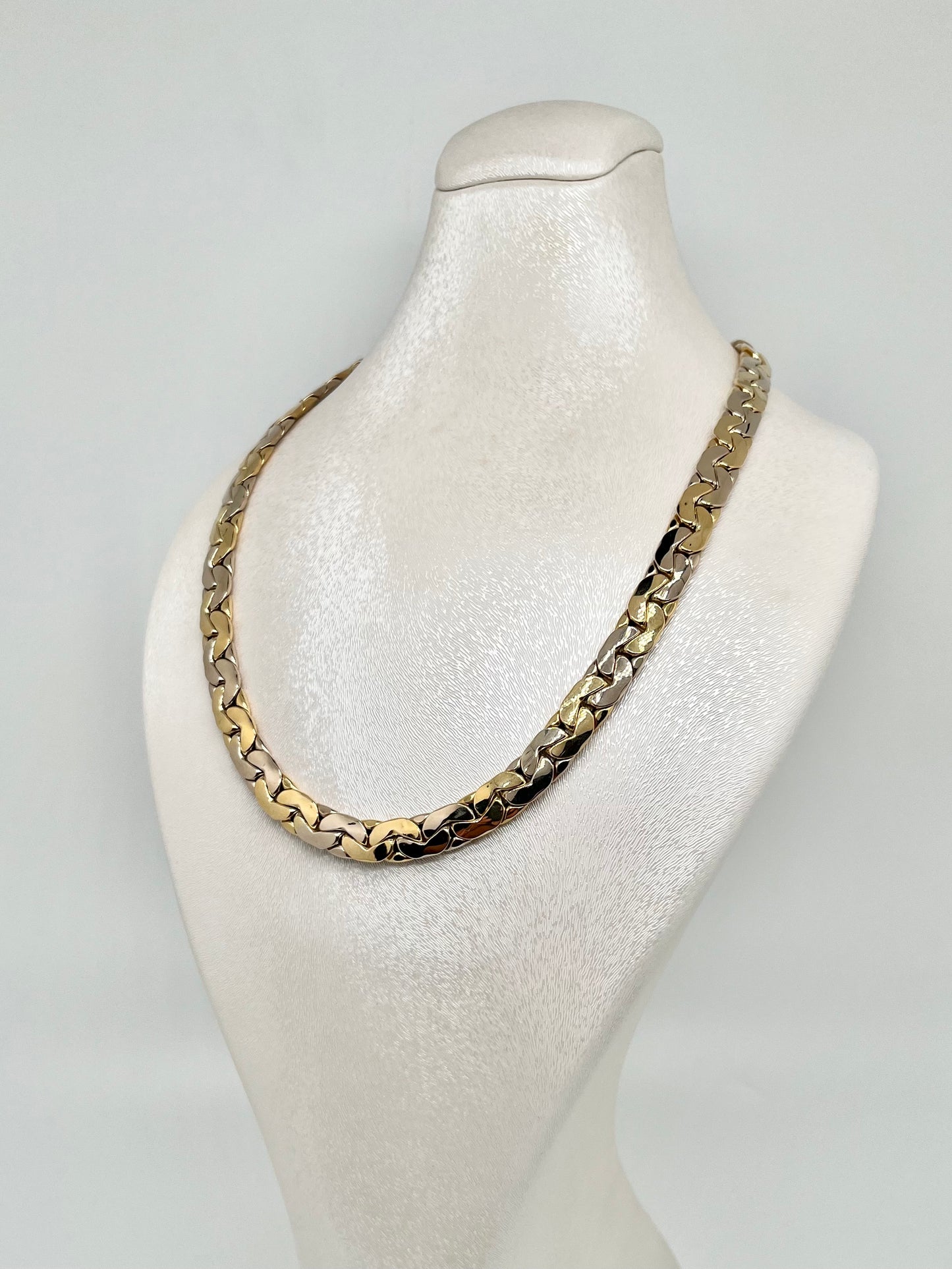 Yellow/white gold necklace