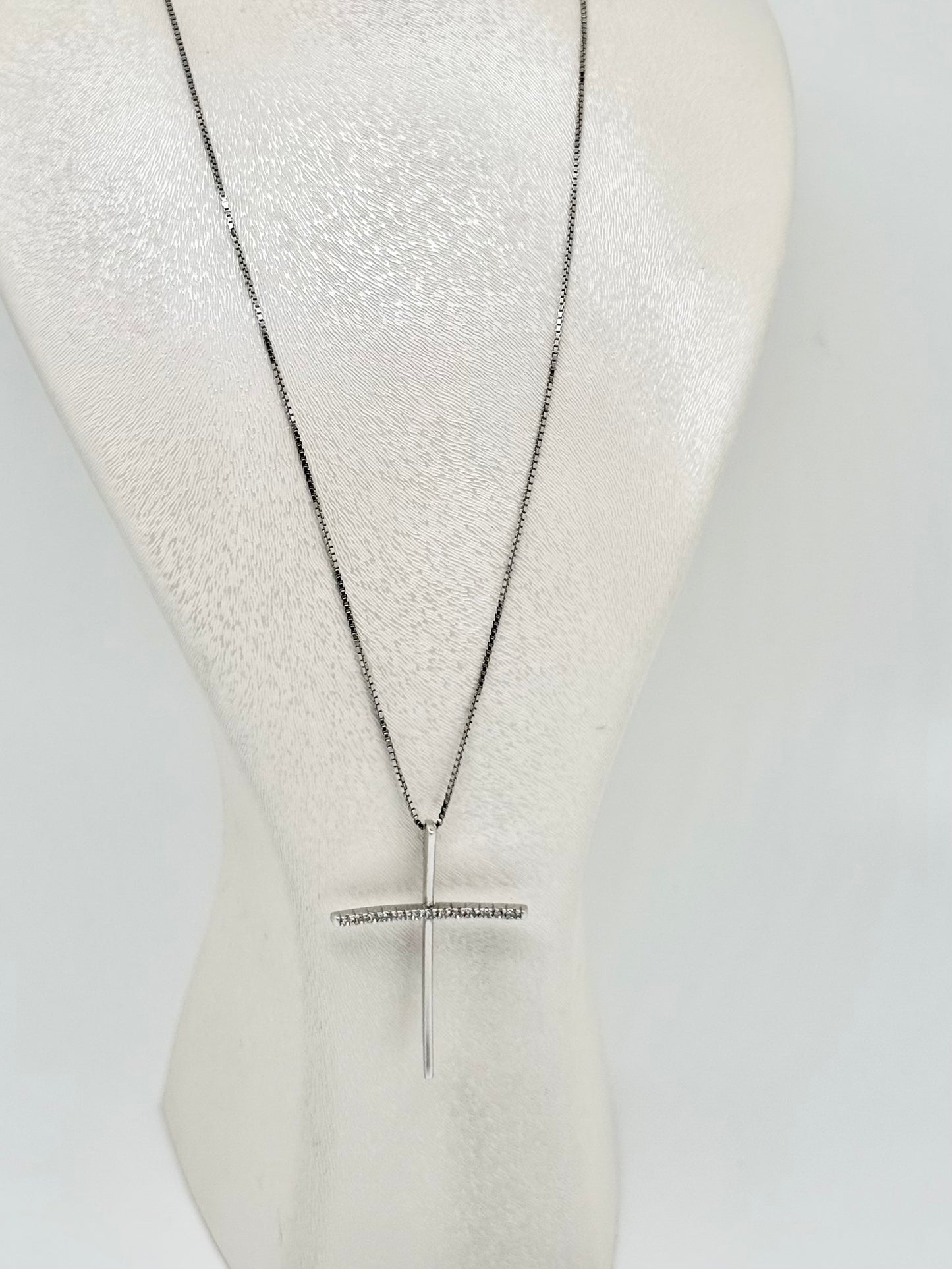 Collier or blanc
