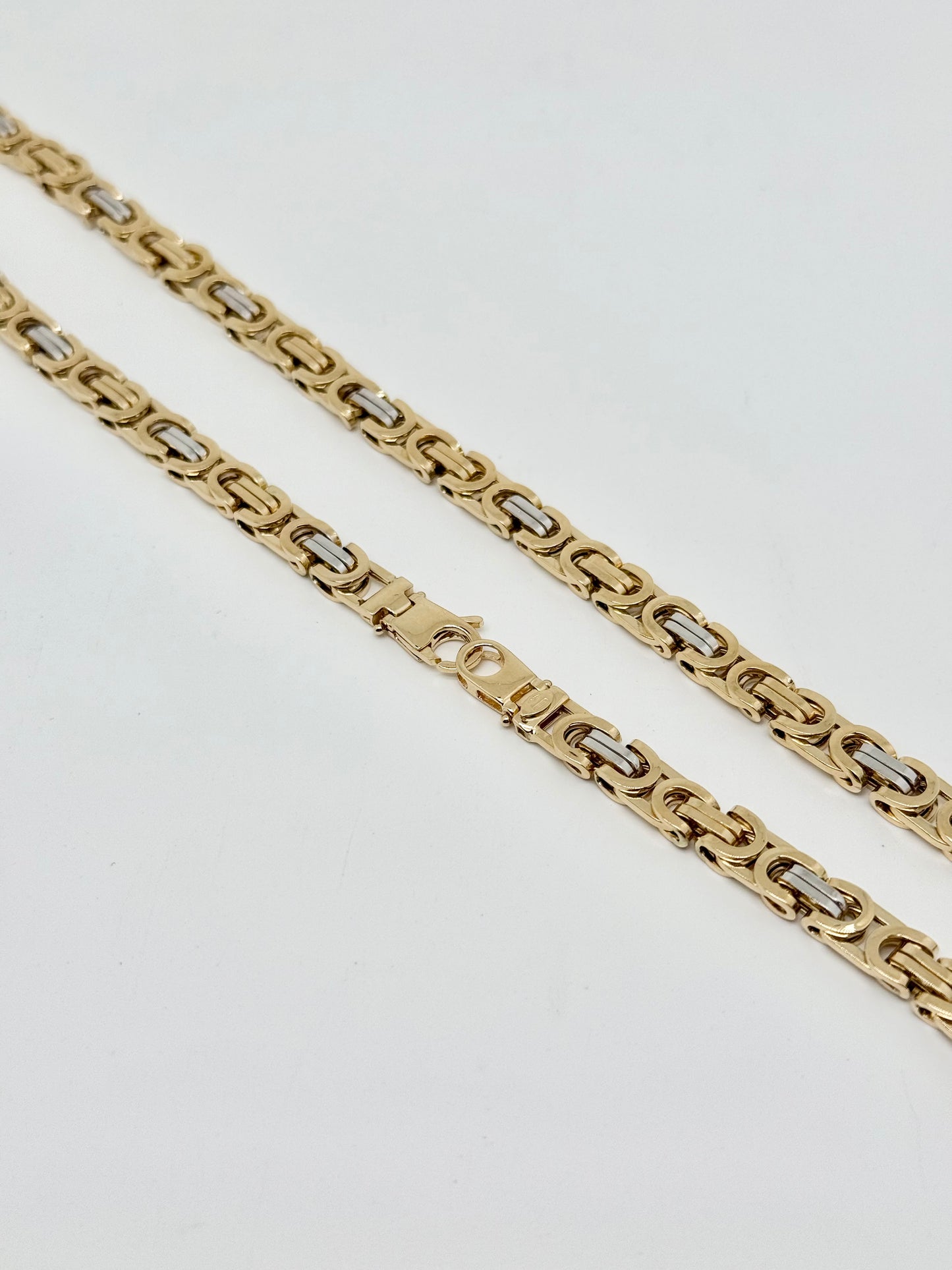 Yellow and white gold necklace