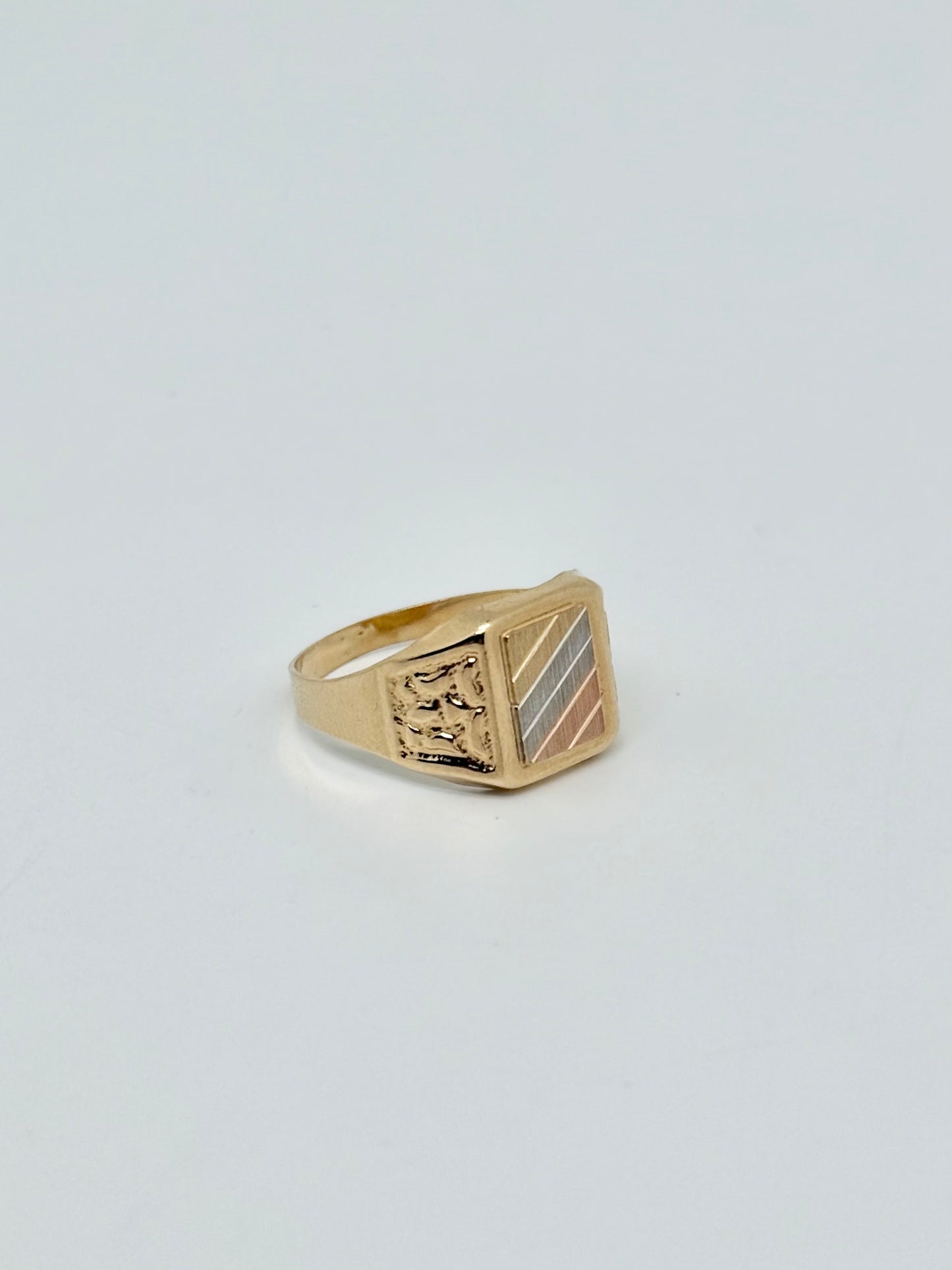 Geelgouden ring