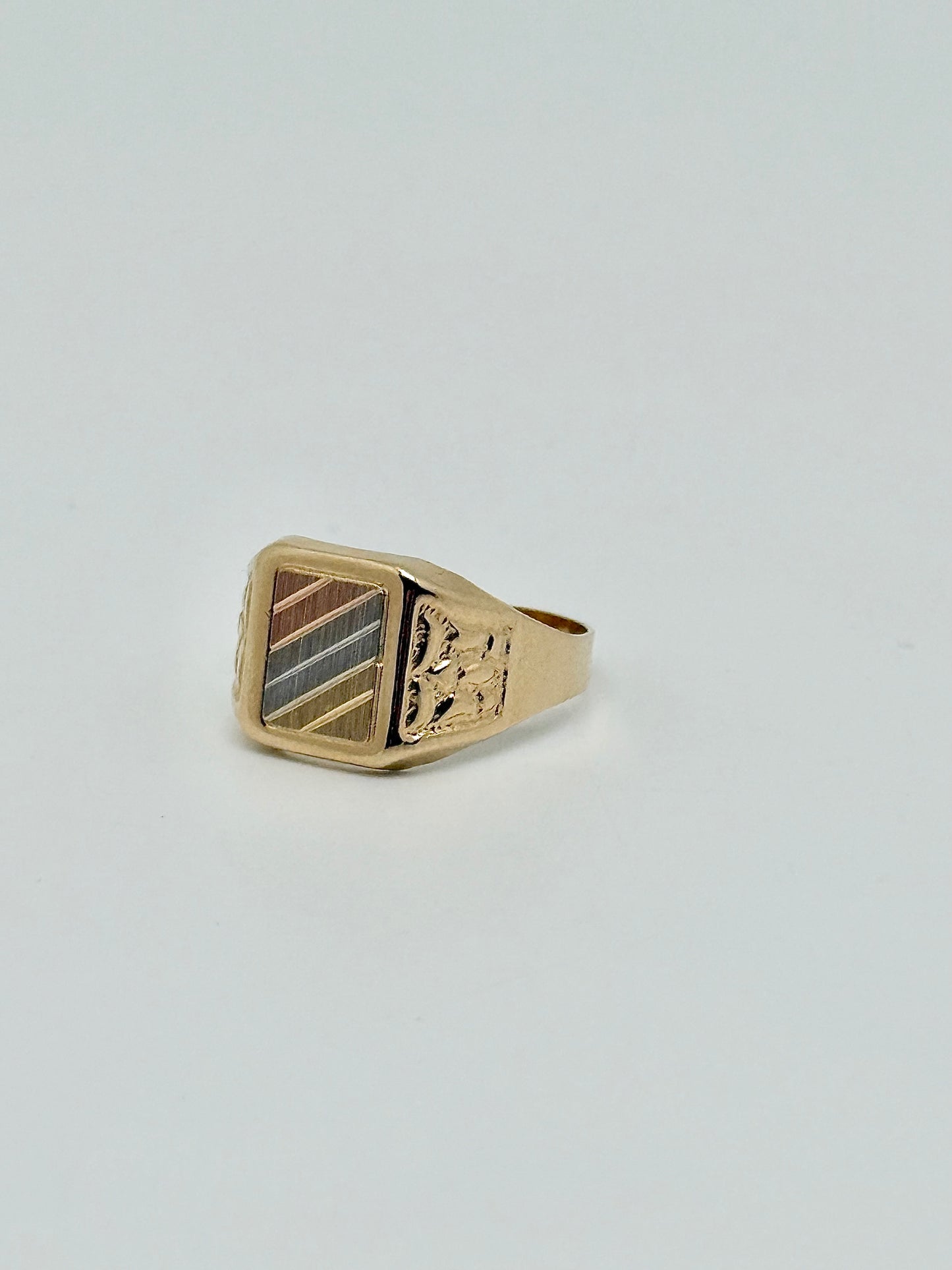 Geelgouden ring