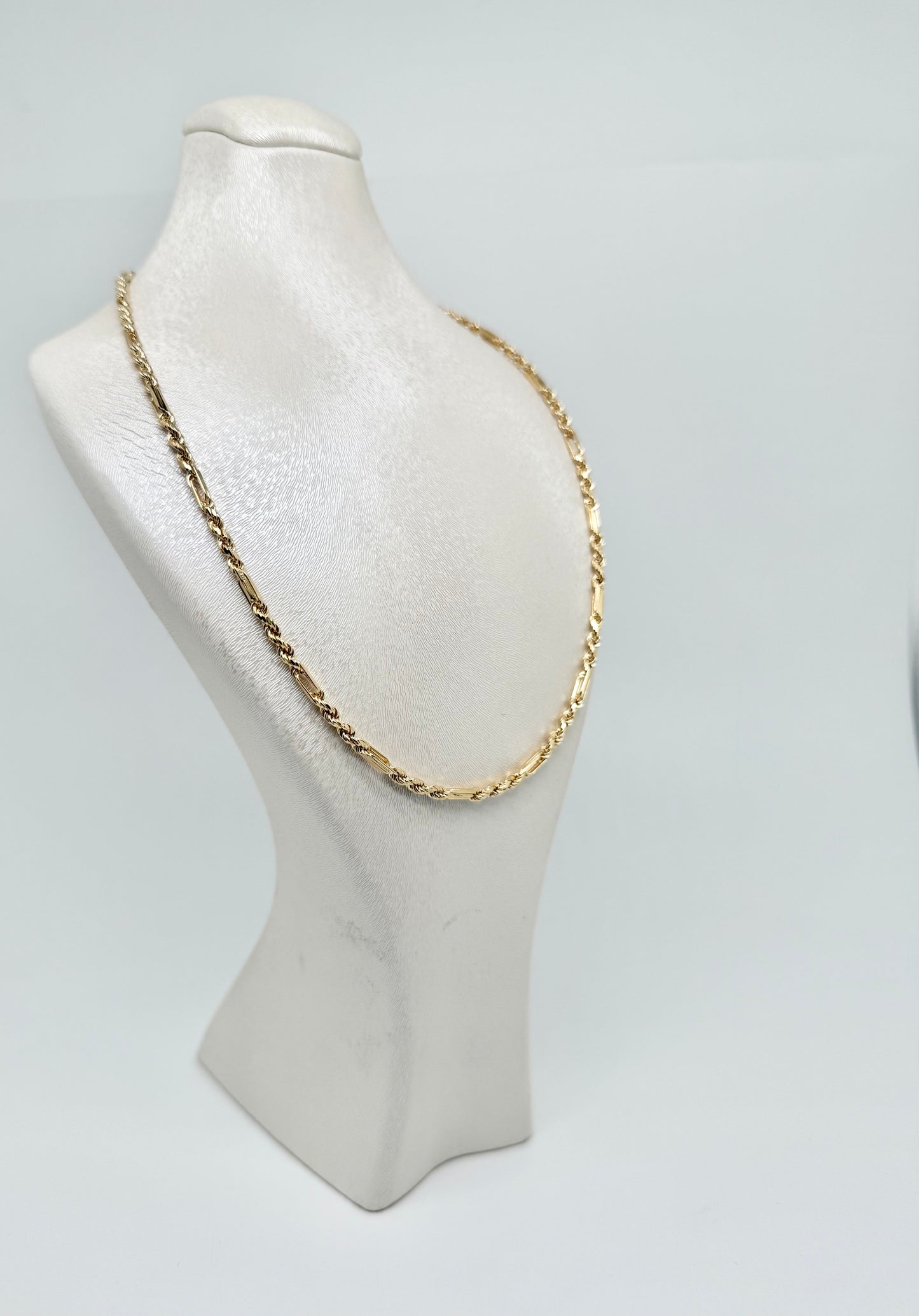 Yellow gold chain, 12.34 g