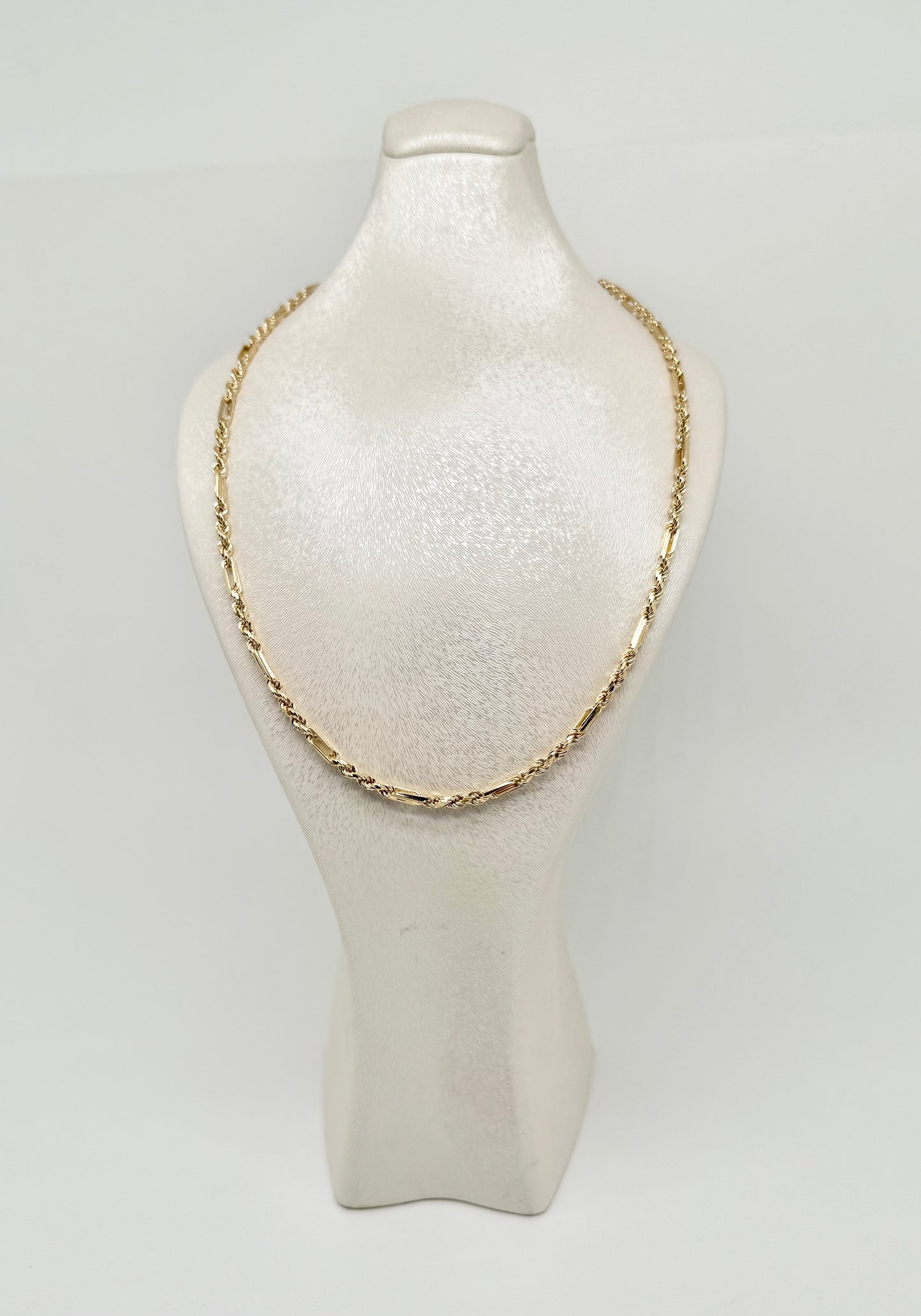 Yellow gold chain, 12.34 g