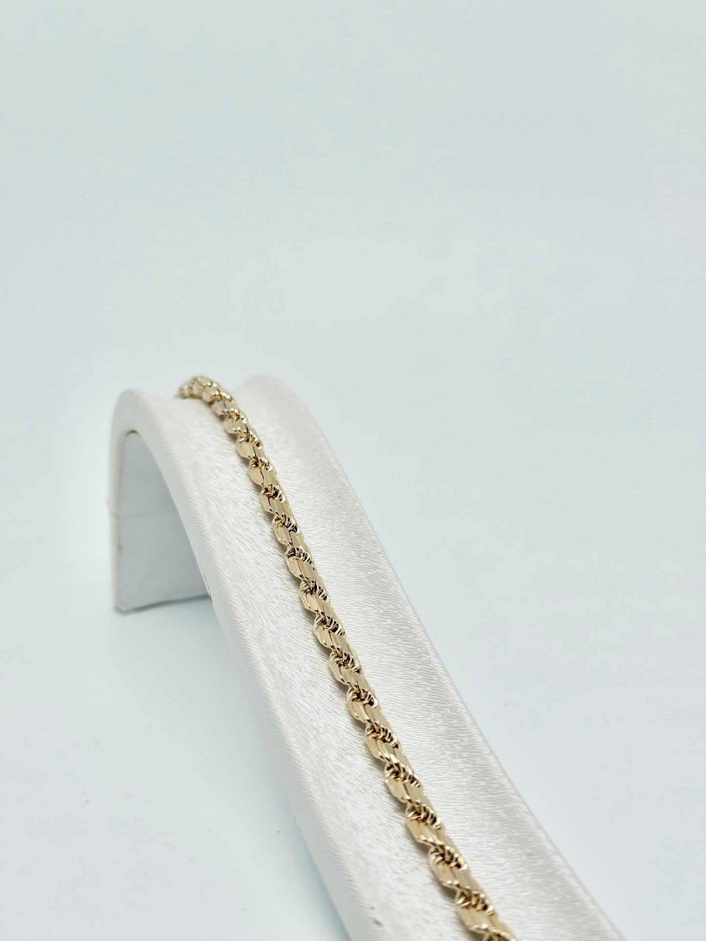 18/750 yellow gold bracelet