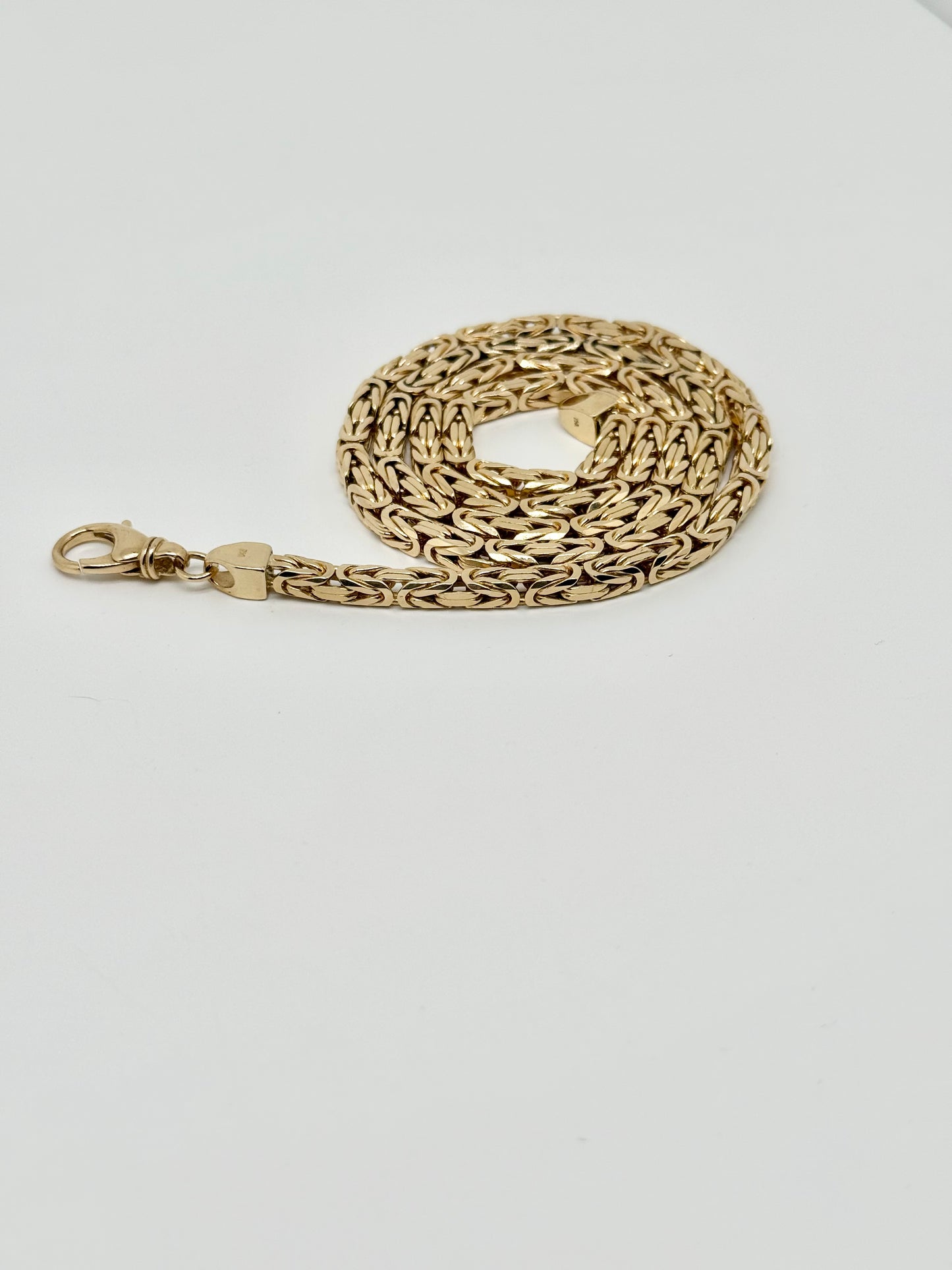 Solid yellow gold chain, king link
