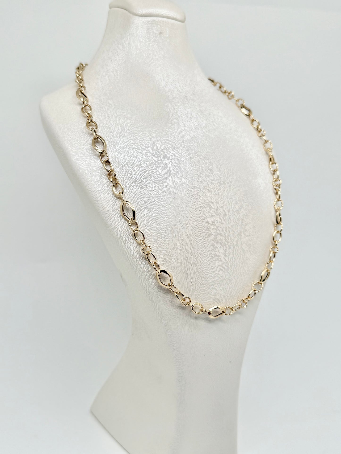 Yellow gold chain 5.47 g