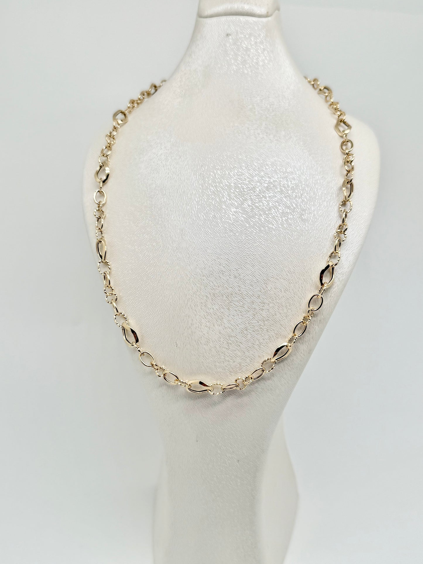 Yellow gold chain 5.47 g