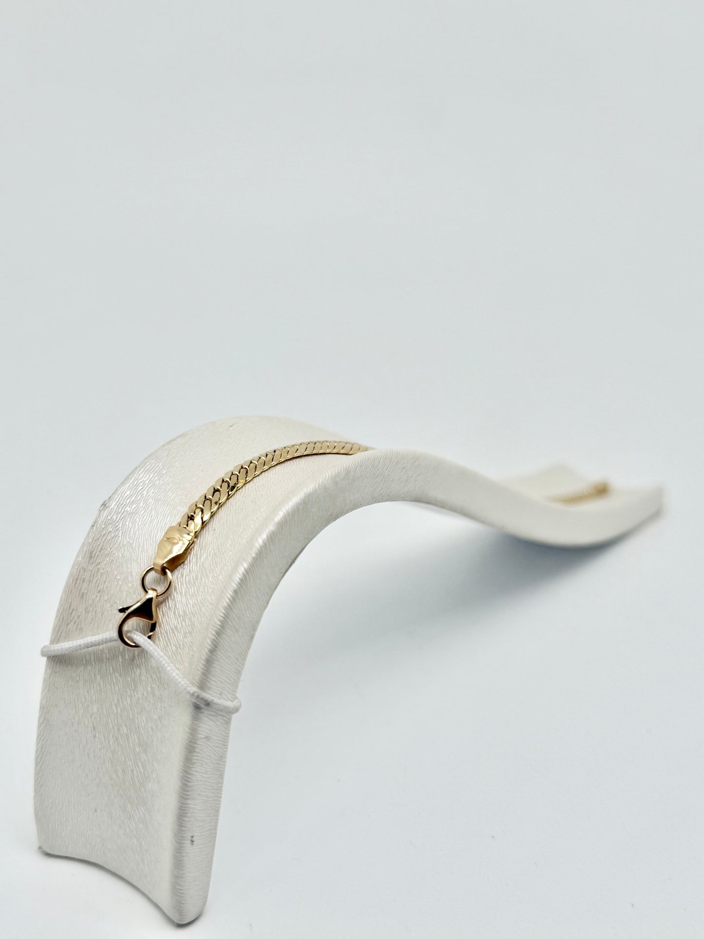 English mesh bracelet