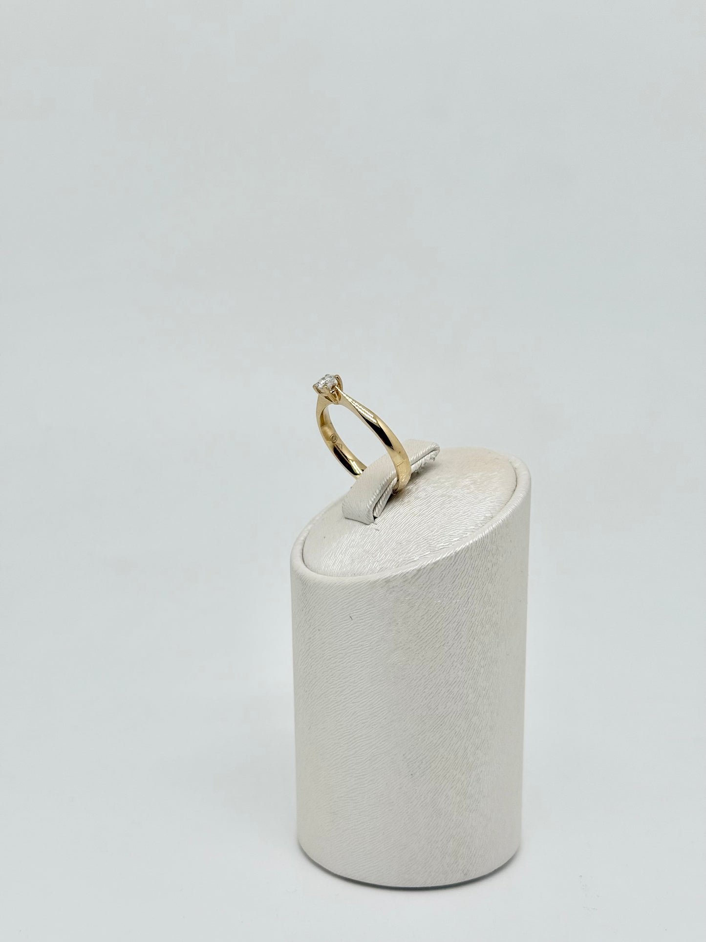 Bague fiancailles or jaune 18k- 0,20ct