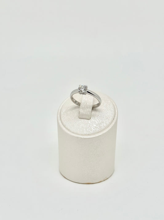 Bague de fiancailles rond brilliant