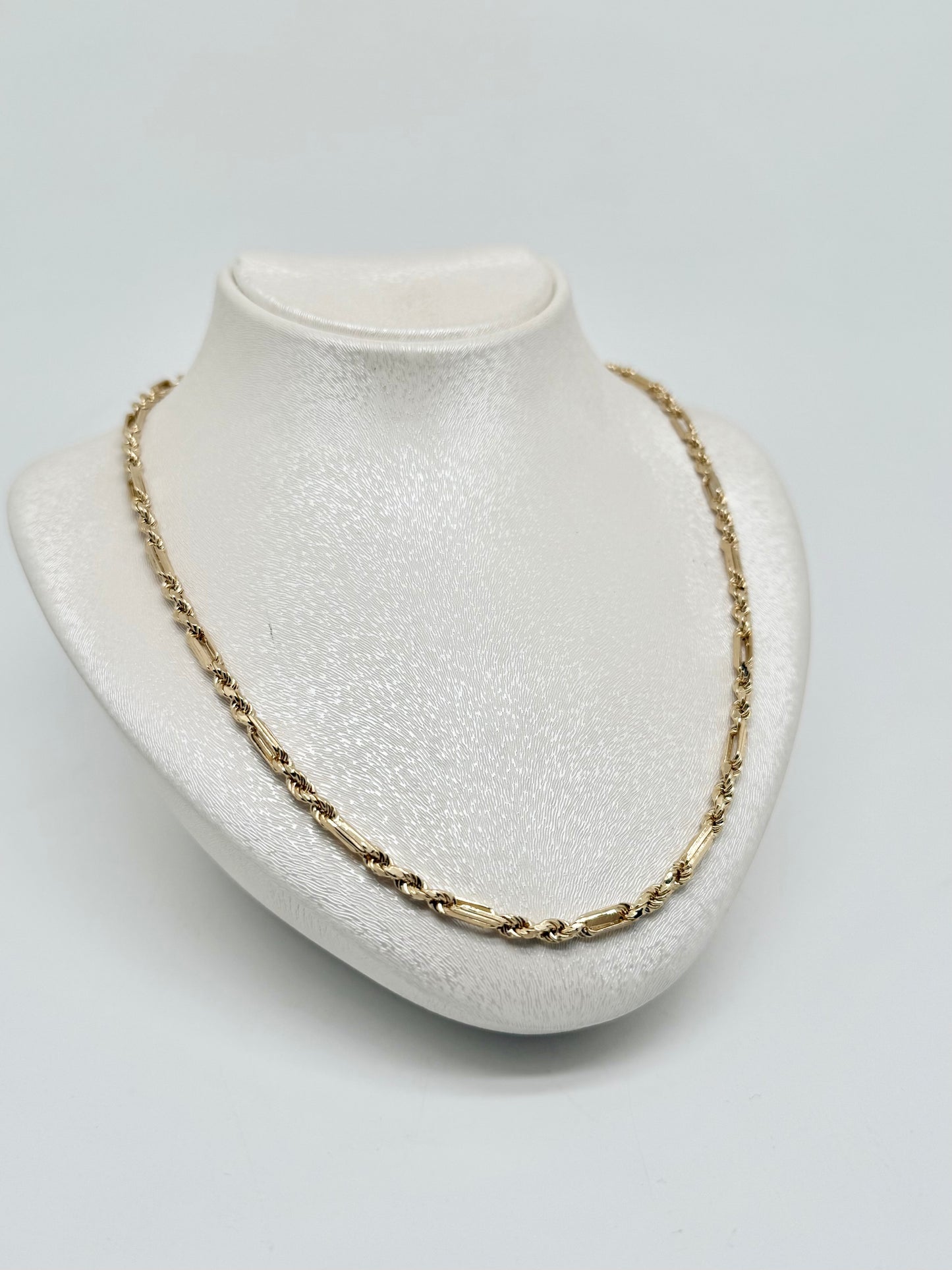 Yellow gold chain, 18 carats/750, g, 50 cm.