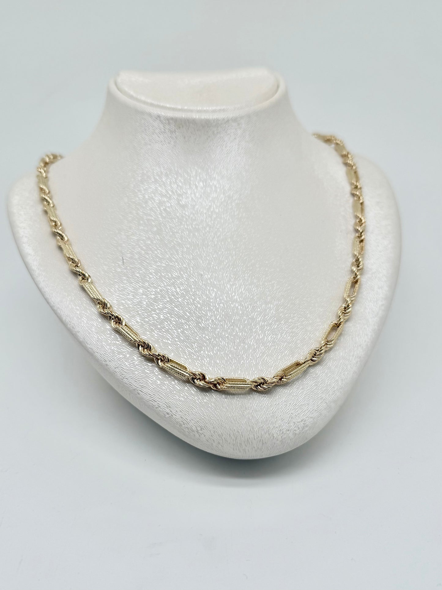 Gold necklace, 18 carats/750, diamond cut, 11.15g