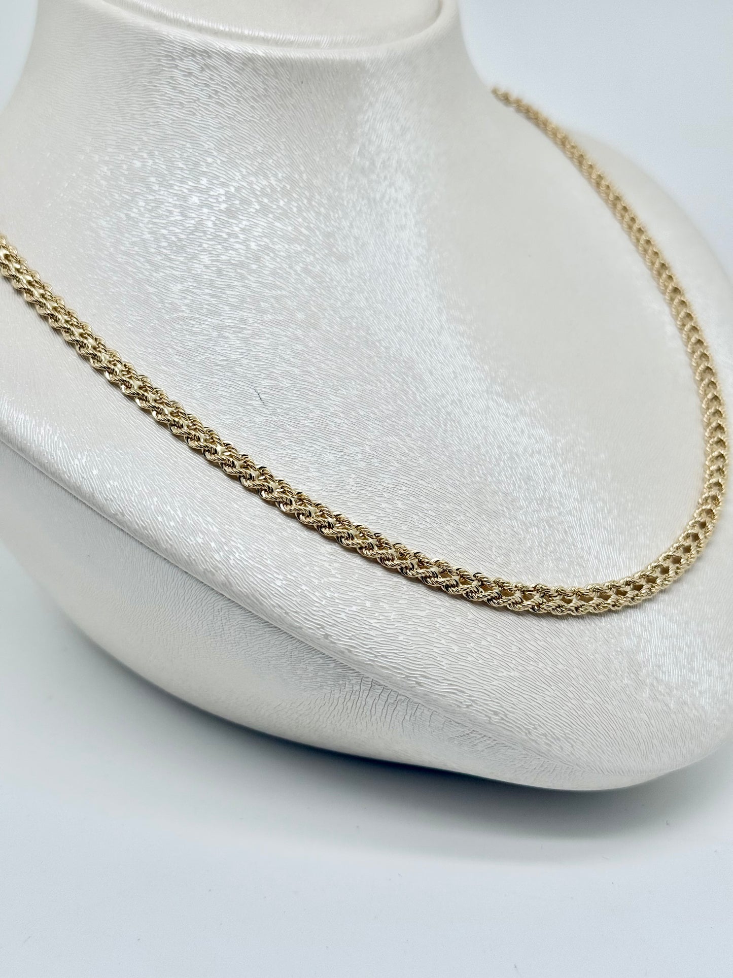 Yellow gold necklace, 18 carats/750, 6.41 g