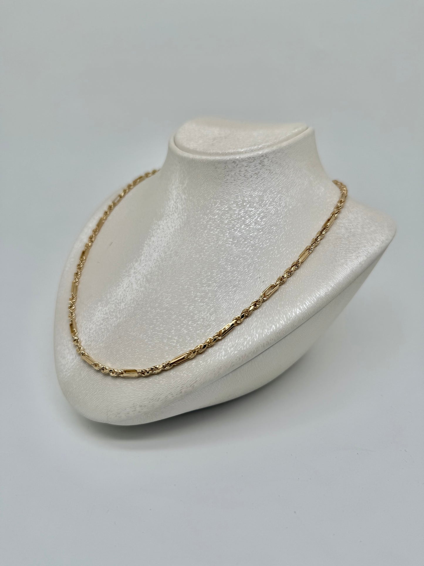 Yellow gold chain, 12.34 g