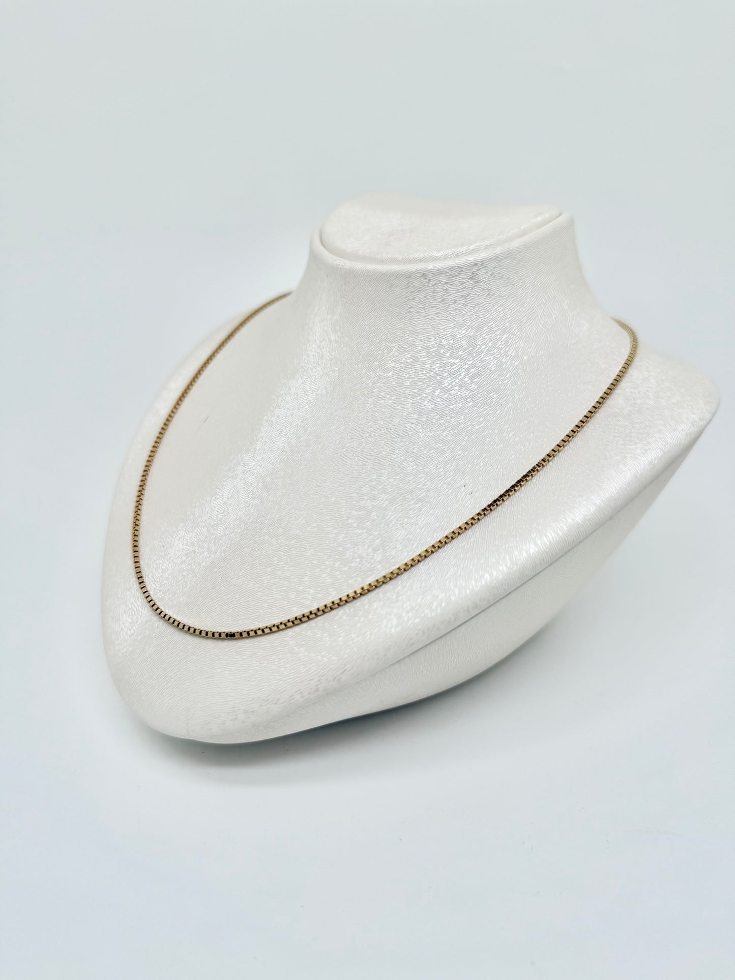 Yellow gold necklace, 18 carats/750, 8.65g