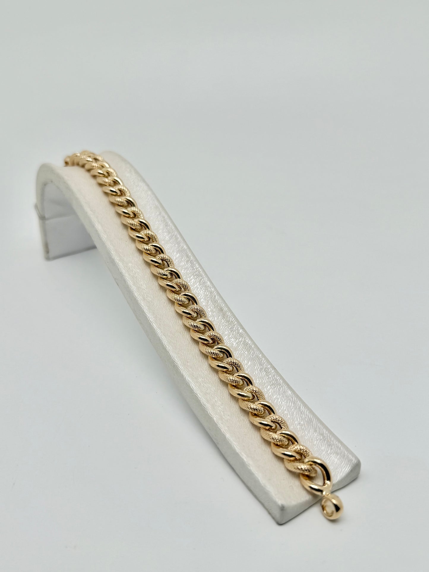 18k/750 geelgouden Cubaanse schakelarmband, 14,88 g