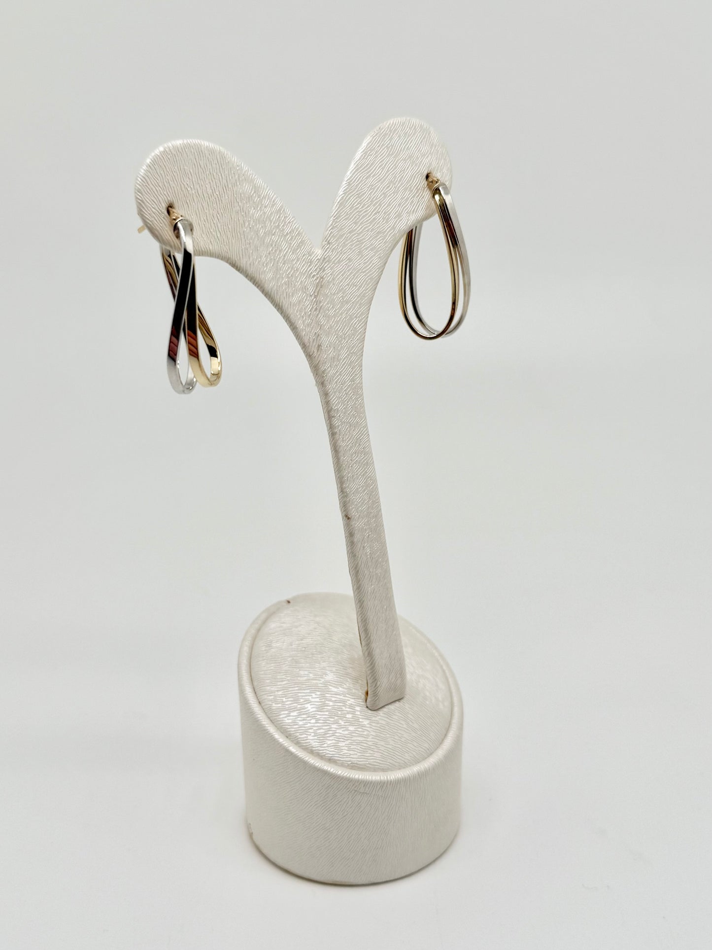 Earrings in yellow and white gold, 18 carats/750, 2.55 g