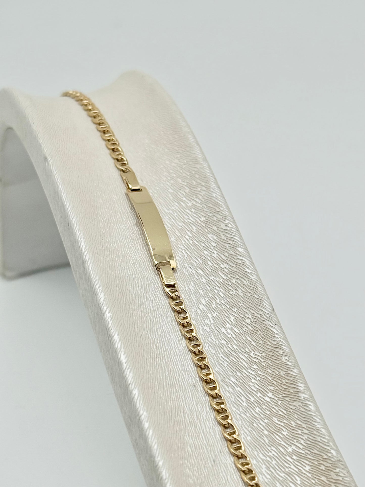 Baby bracelet, engraving included, 18k/750 gold, 1.63g