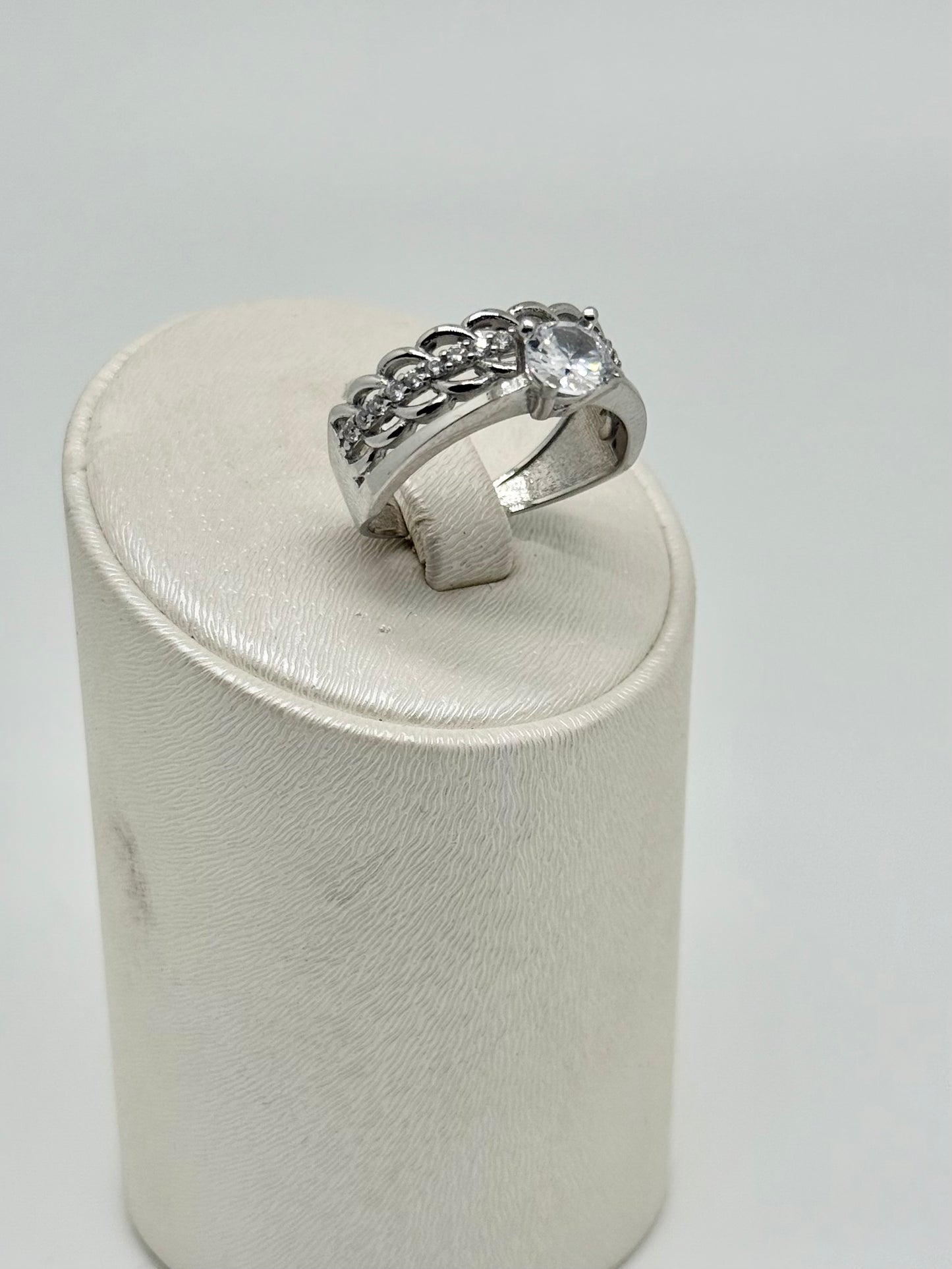 925 sterling silver ring, set with cubic zirconia, rhodium-plated silver, 4.65g