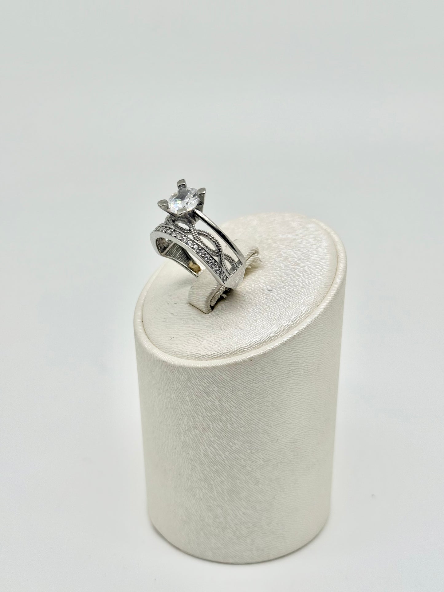 925 sterling silver ring, set with cubic zirconia, rhodium-plated silver, 4.30g