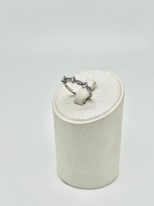 Ring van 925 sterlingzilver, bezet met zirkonia, gerhodineerd zilver, 1,90 g