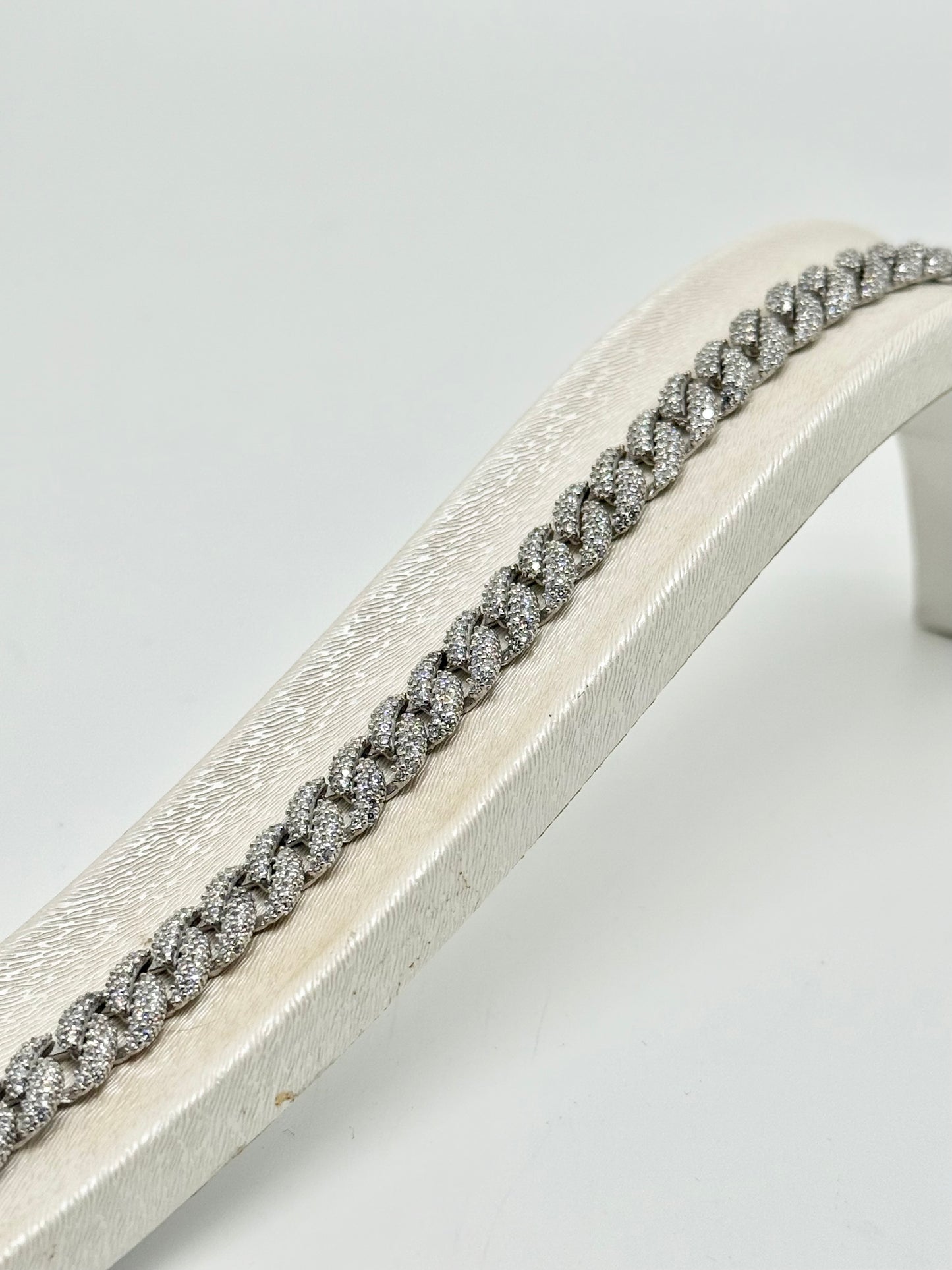 925 sterling silver Cuban link bracelet set with zircon, 15.21 g